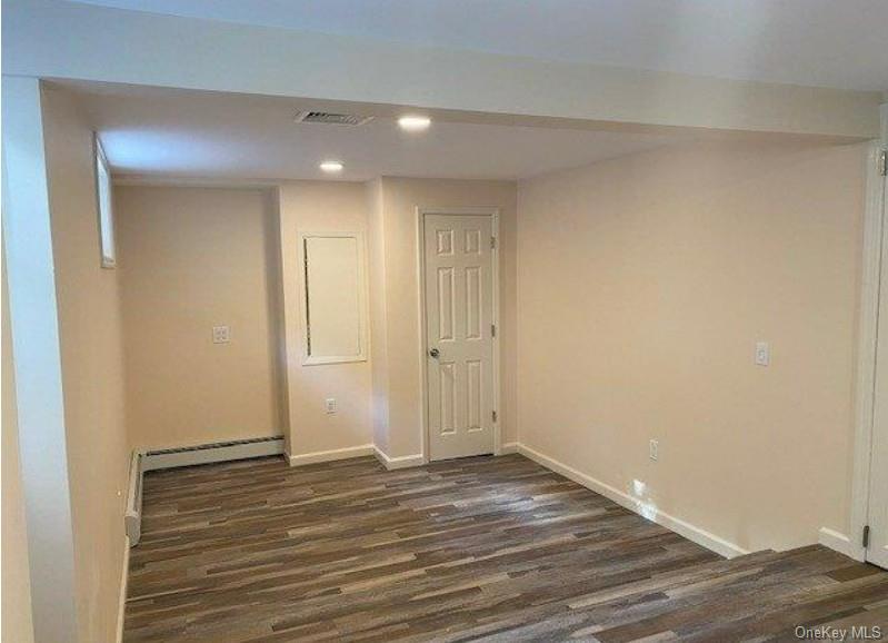 195 San Juan Drive, Hauppauge, NY 11788