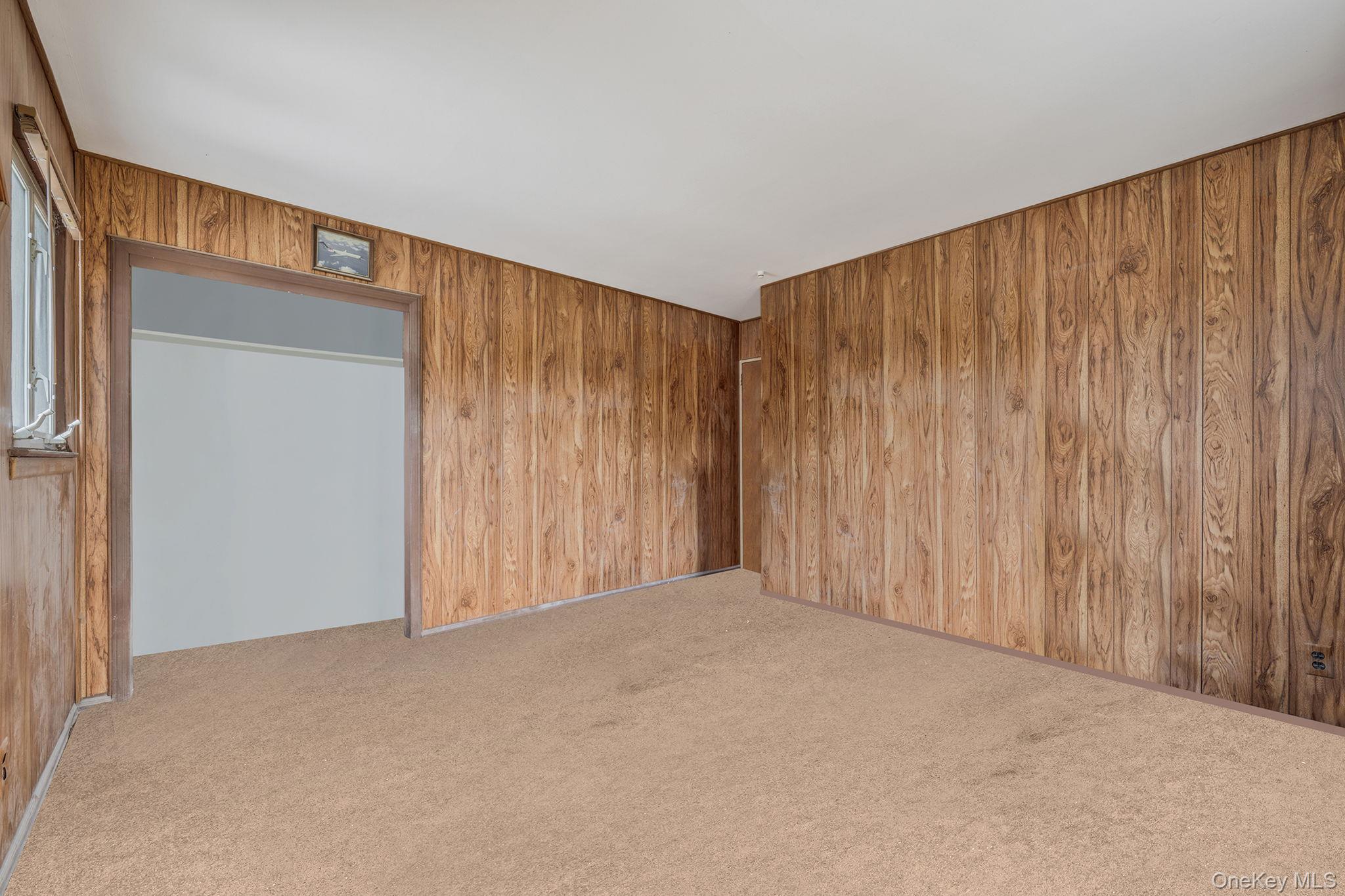 86 Silber Avenue, Bethpage, NY 11714