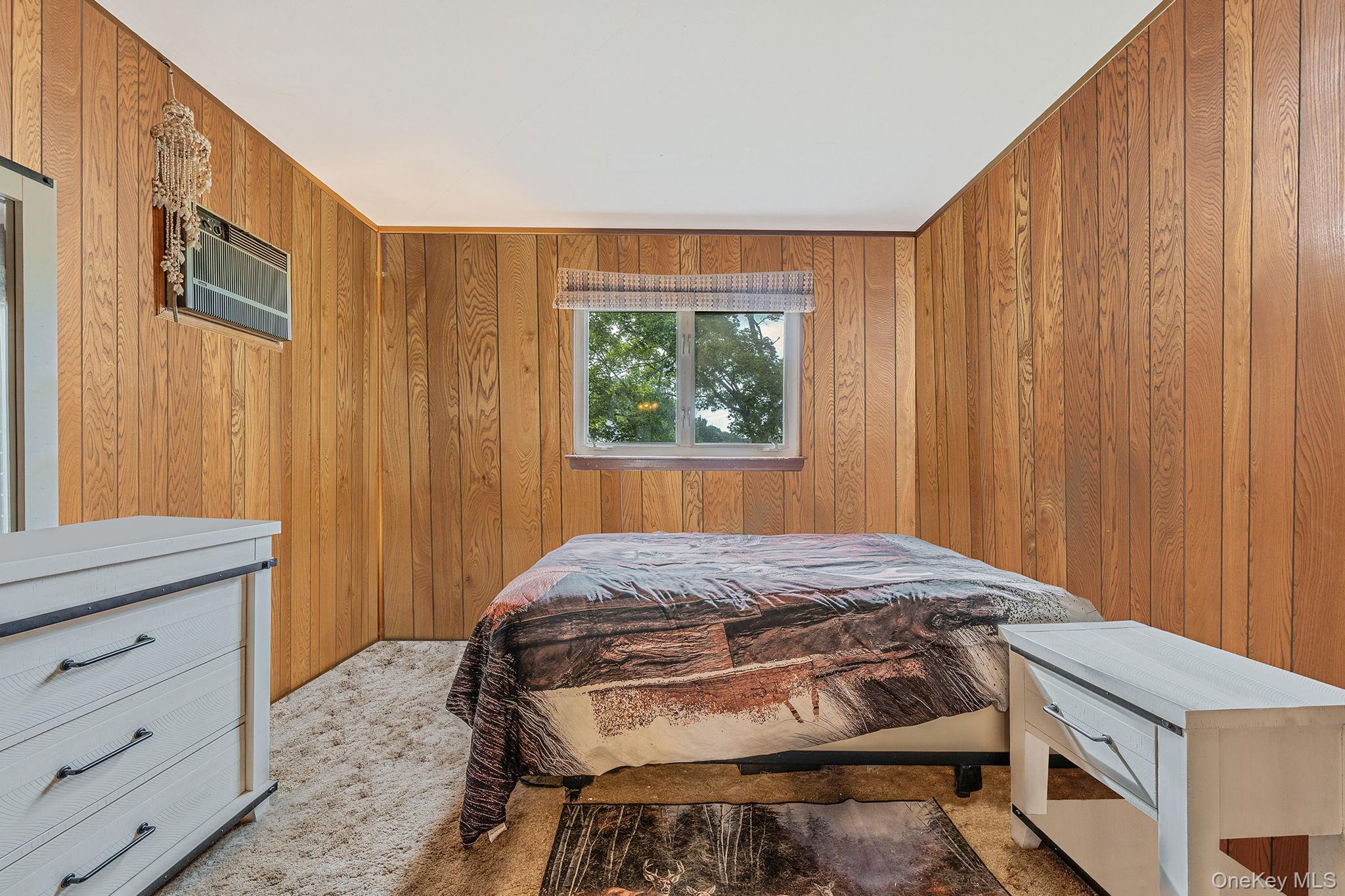 86 Silber Avenue, Bethpage, NY 11714