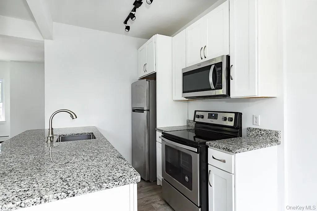 144 Union # 4, Poughkeepsie, NY 12601