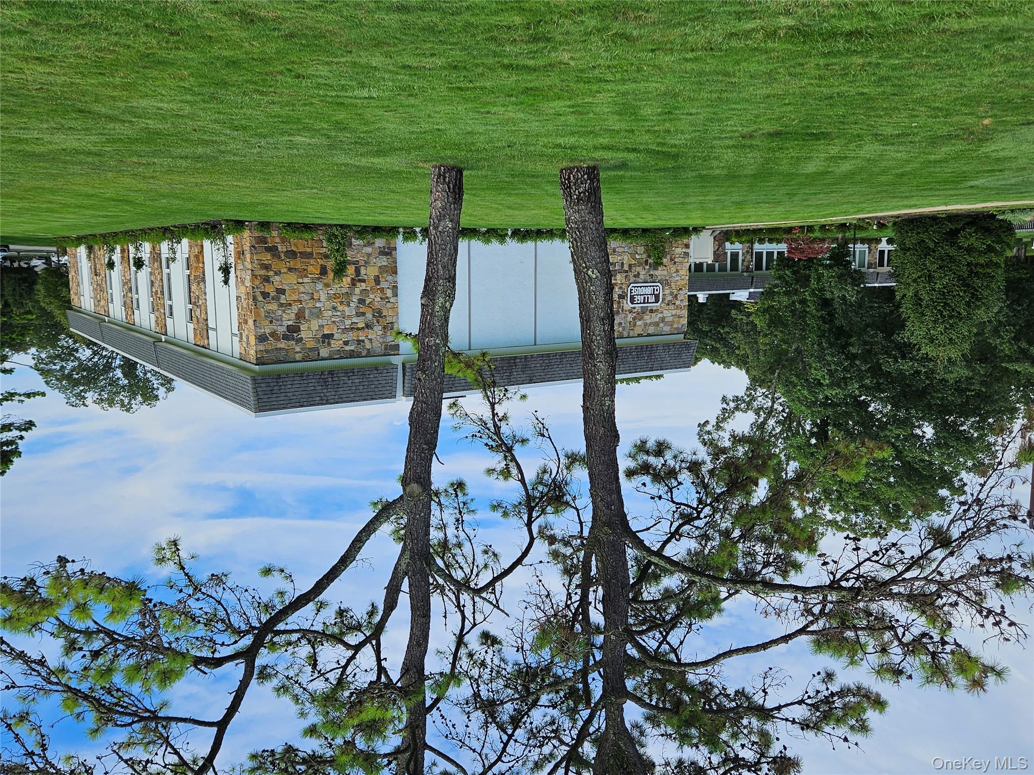 186C Ventry Court, Ridge, NY 11961