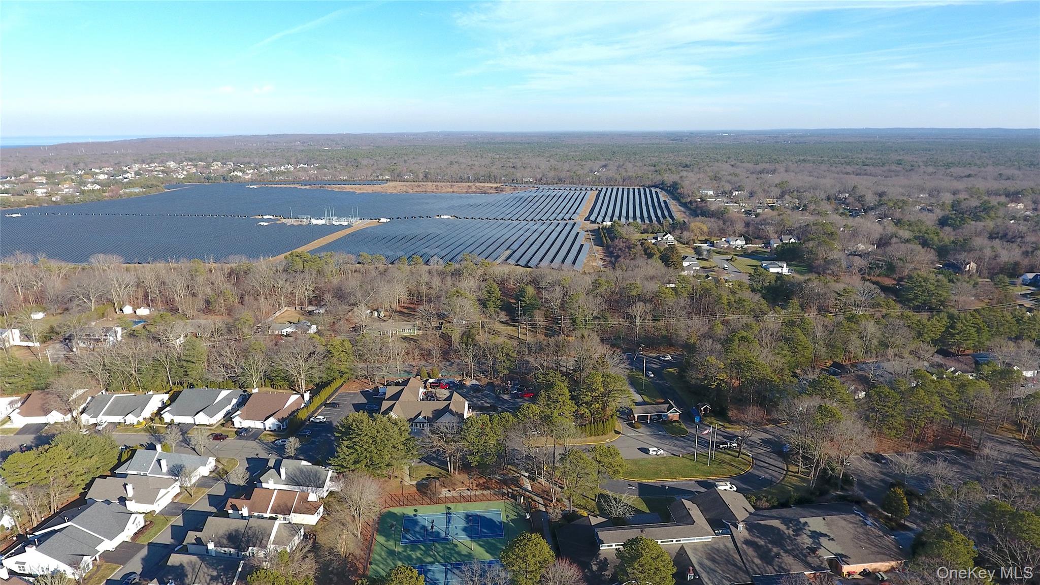 10 Oakdale Court, Ridge, NY 11961