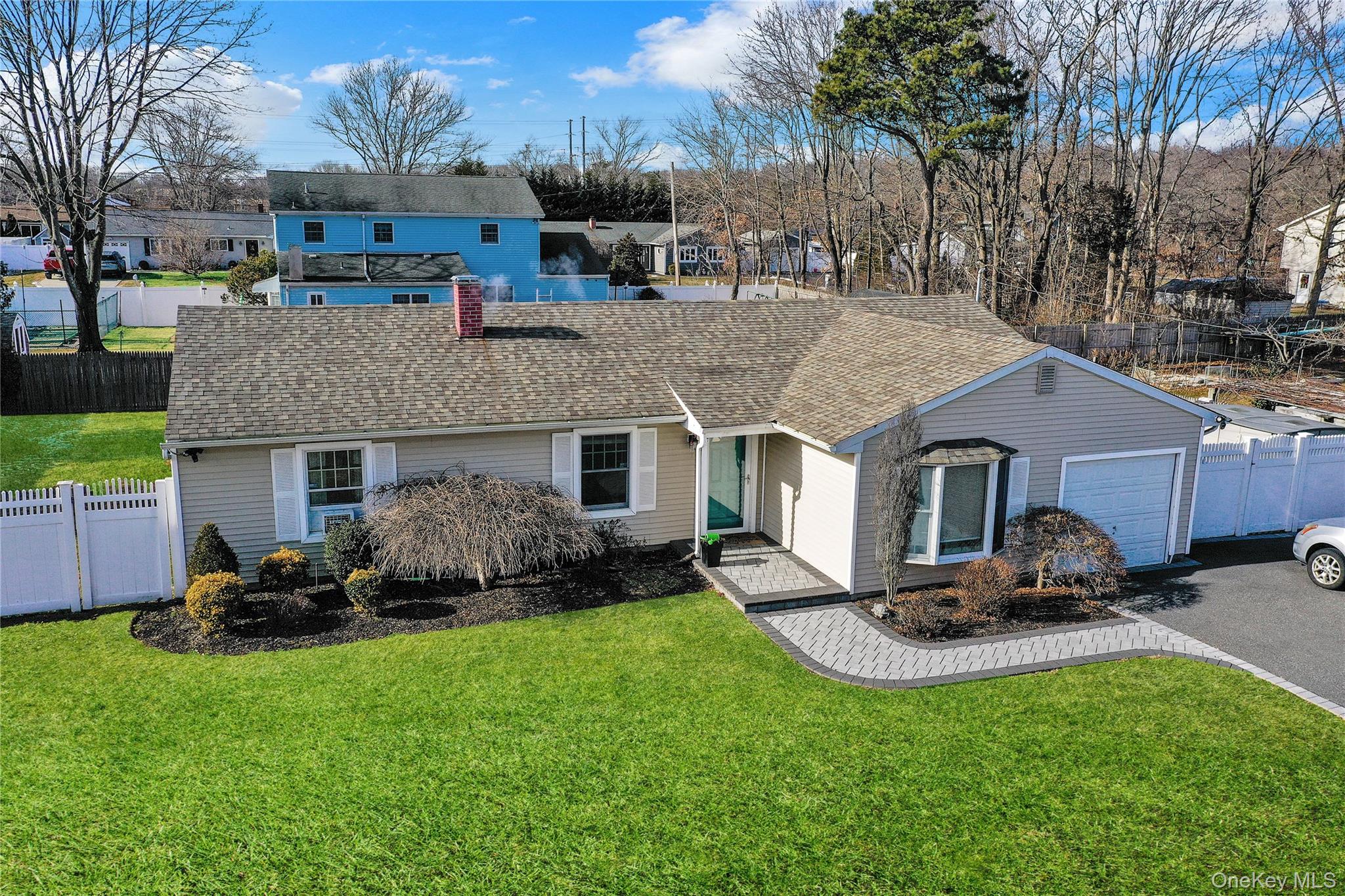 92 Bellwood Avenue, South Setauket, NY 11720