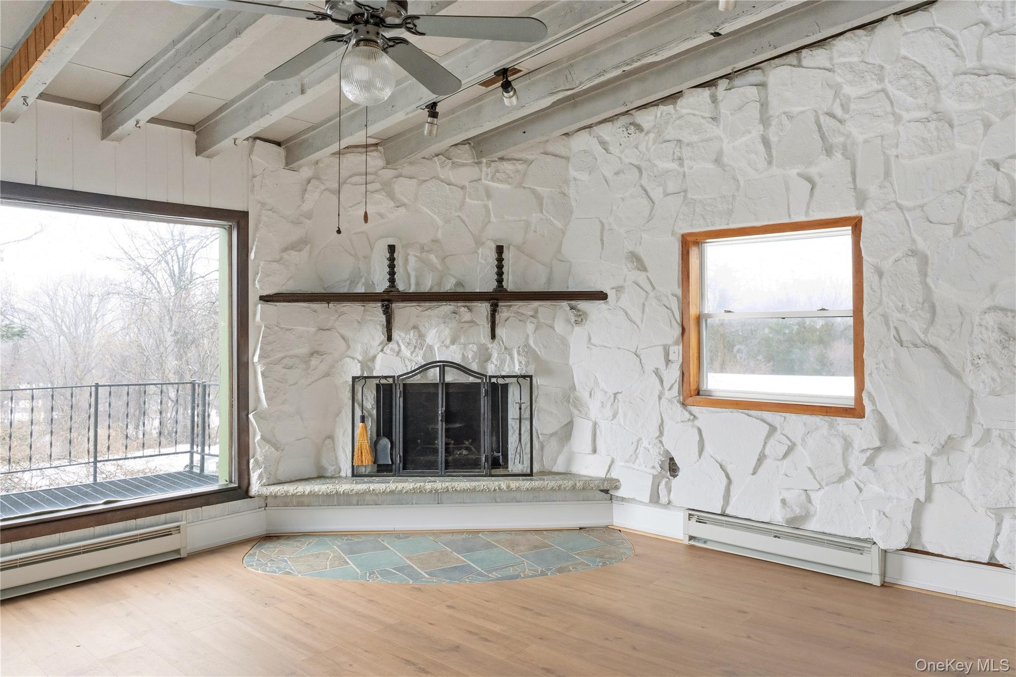 378 Broadway 9W # 2, Esopus, NY 12487