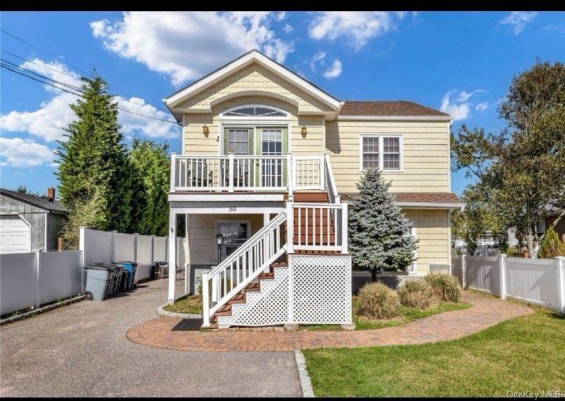 50 E Beach, Lindenhurst, NY 11757