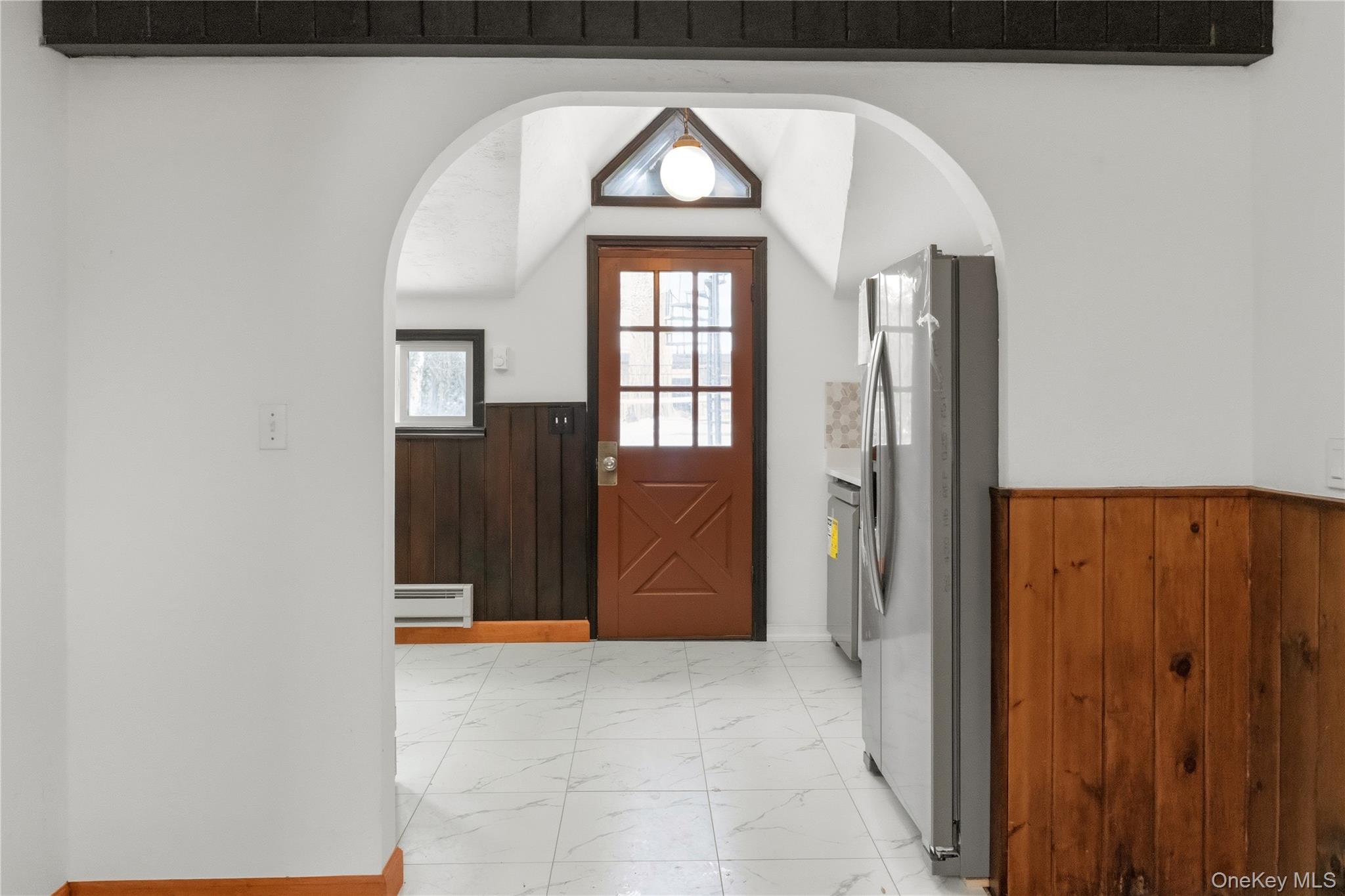 378 Broadway 9W # 4, Esopus, NY 12487