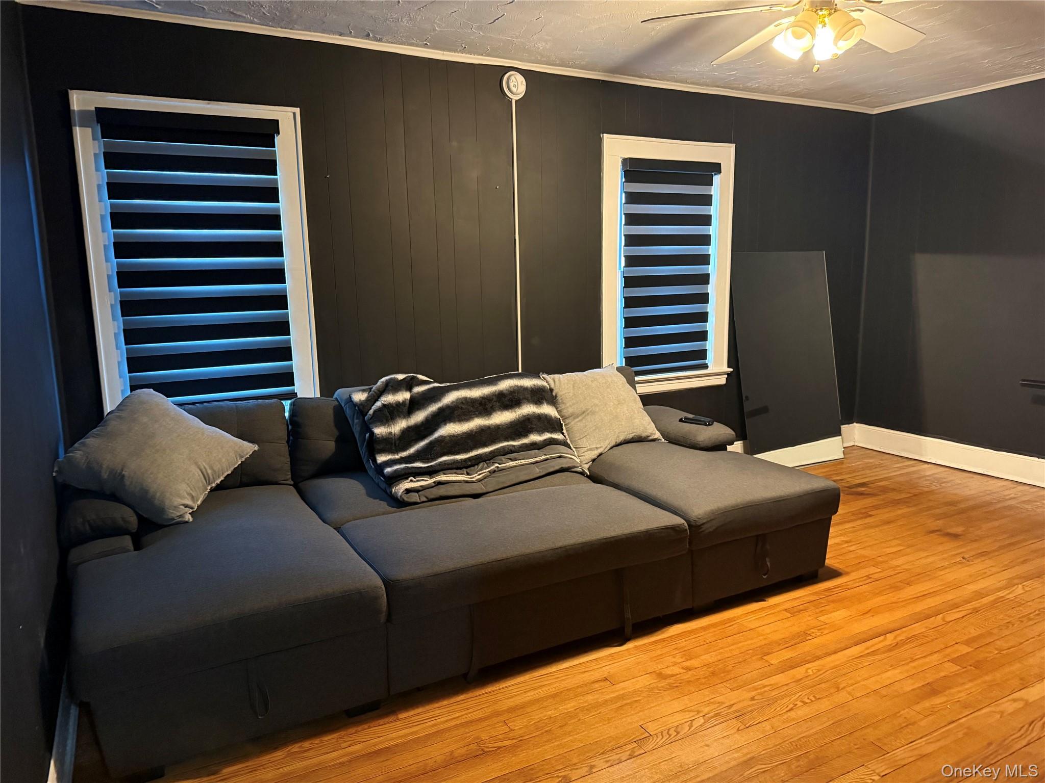 50 The Crescent # B1, Babylon, NY 11702