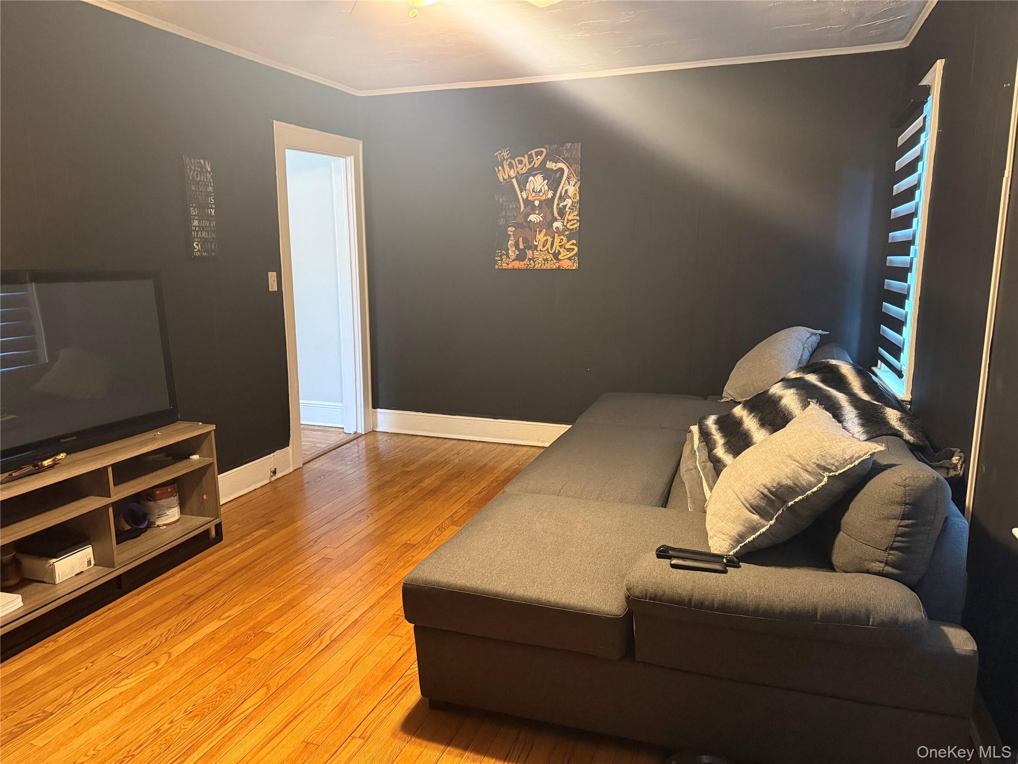 50 The Crescent # B1, Babylon, NY 11702