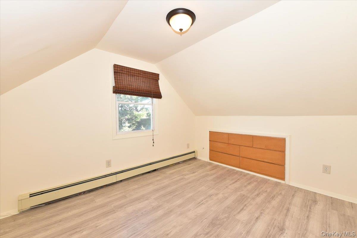 24 Arlyn Drive E, Massapequa, NY 11758