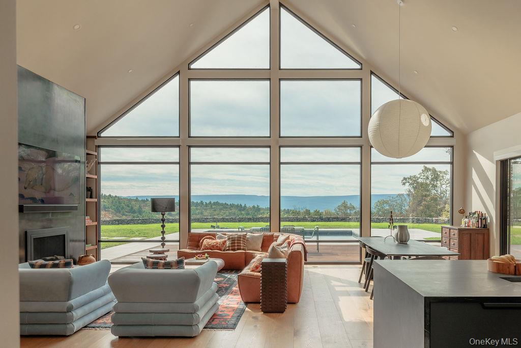 72 Vantine Road, Kerhonkson, NY 12446