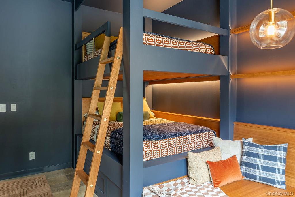 72 Vantine Road, Kerhonkson, NY 12446