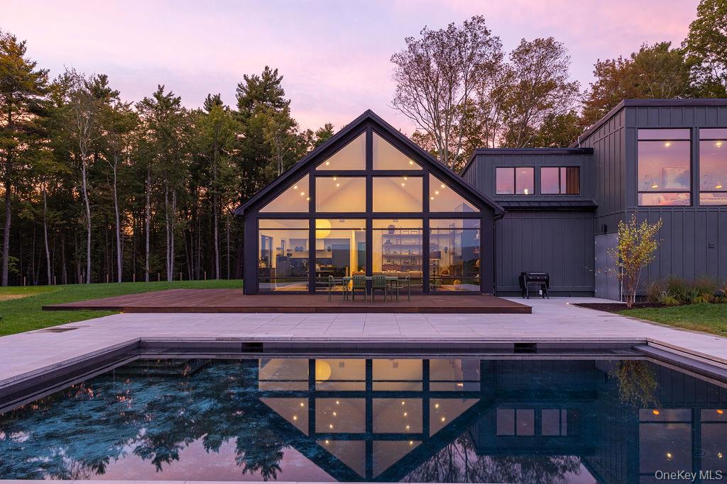 72 Vantine Road, Kerhonkson, NY 12446