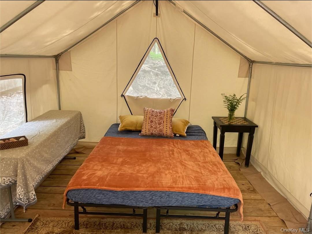 Heinle Road E, Swan Lake, NY 12783