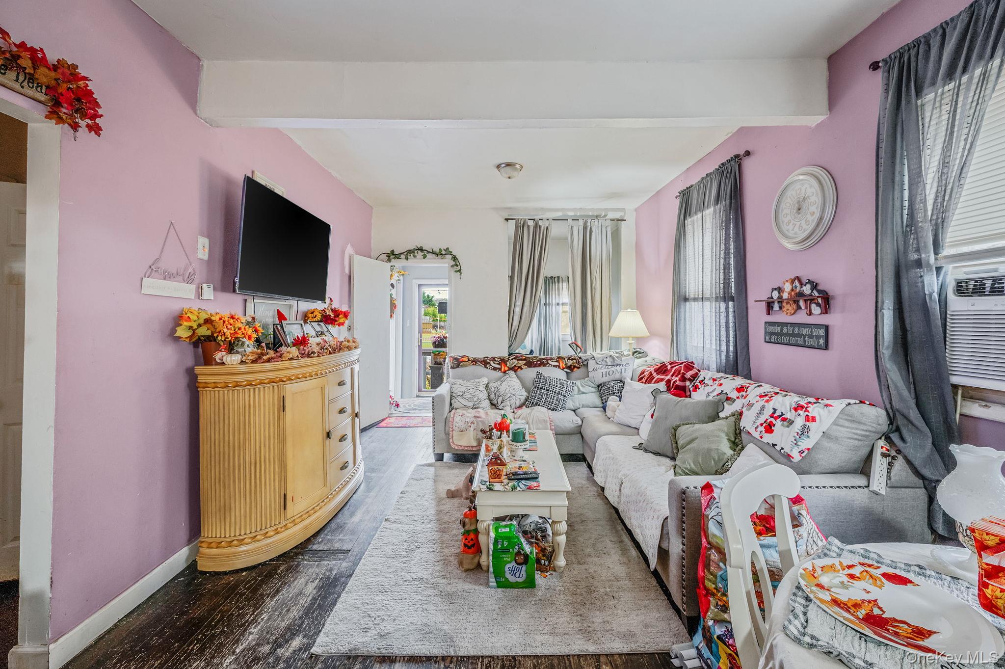 21 S Summit Avenue, Patchogue, NY 11772