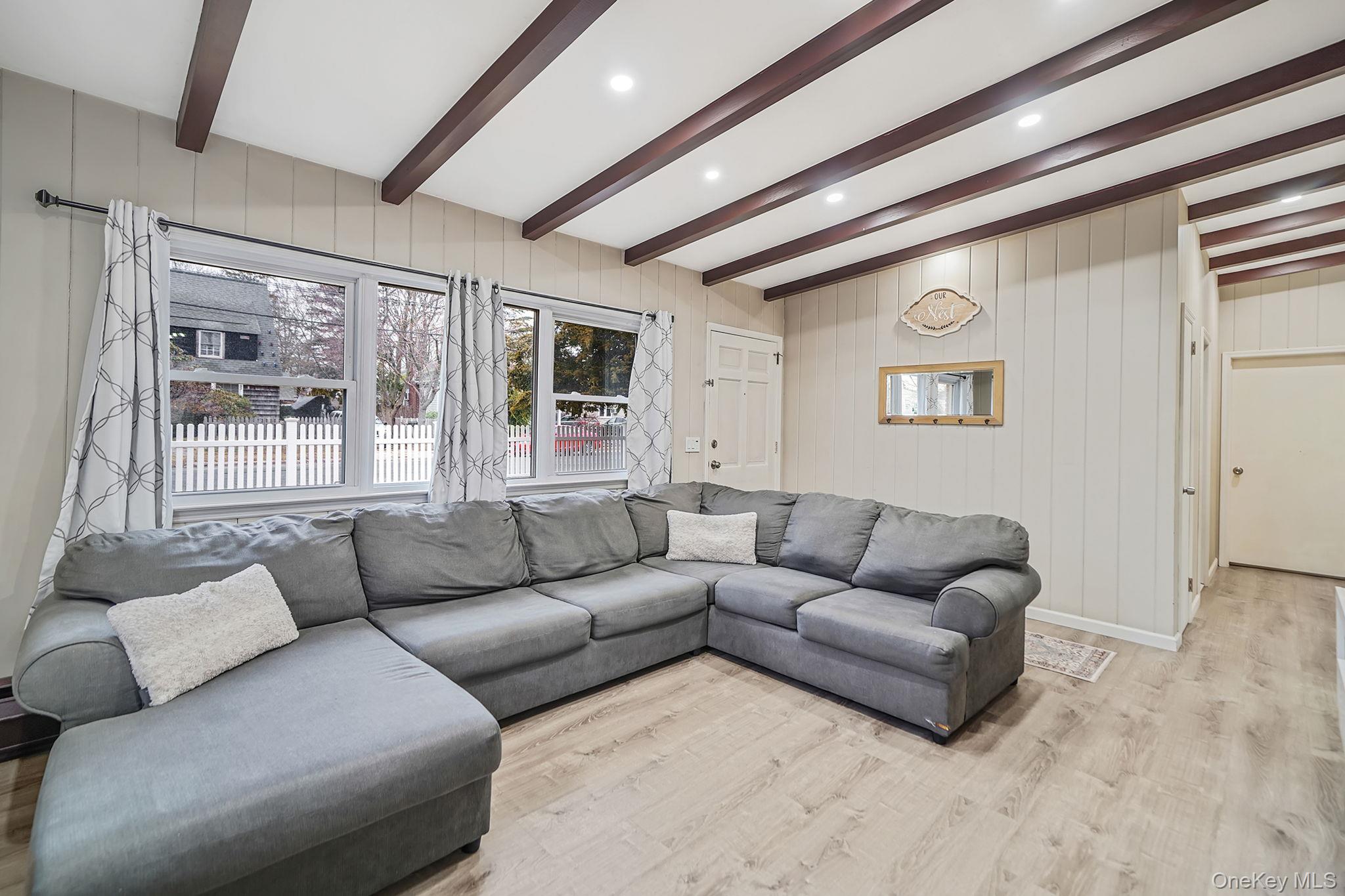 66 W 10th Street, Huntington Station, NY 11746