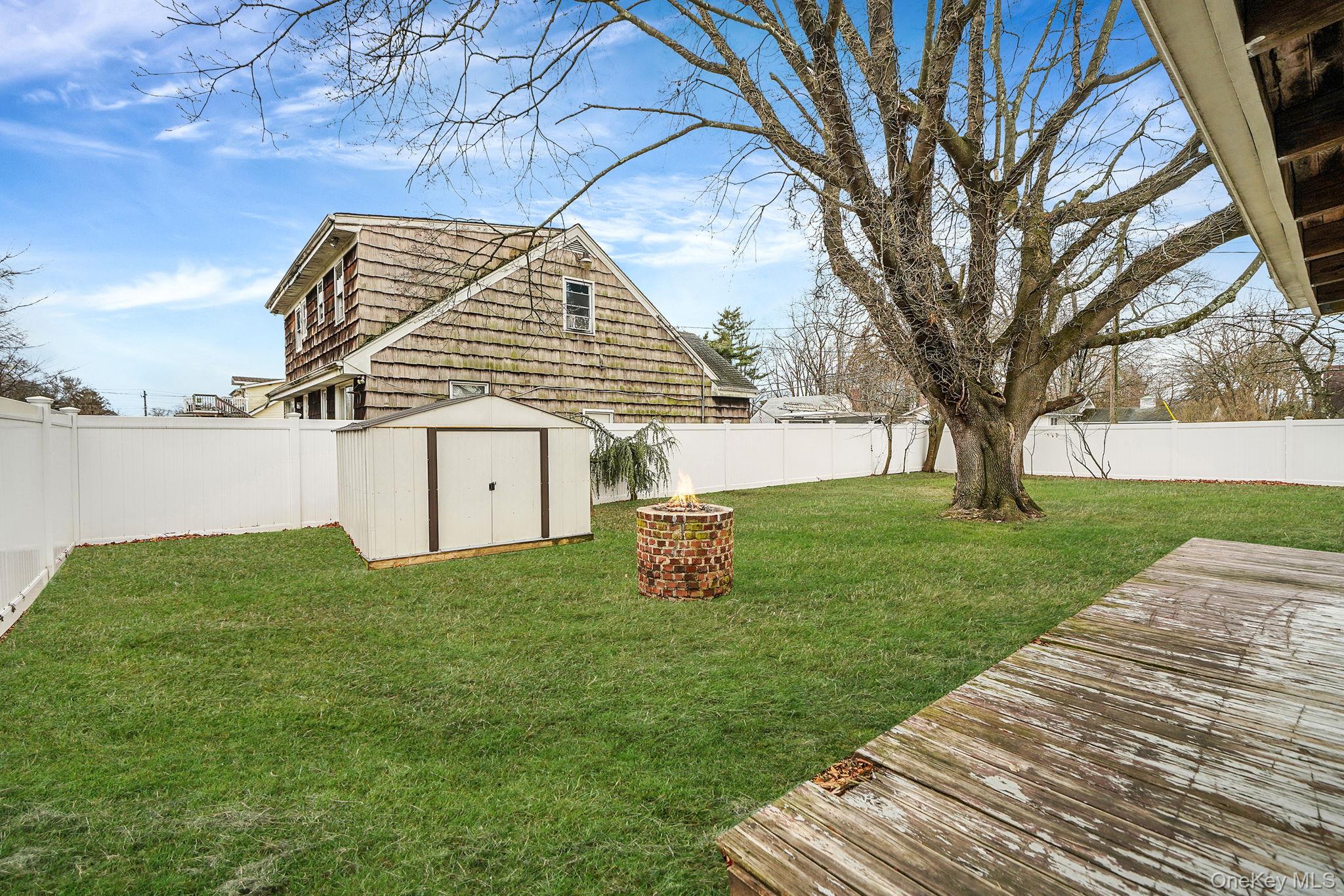 66 W 10th Street, Huntington Station, NY 11746