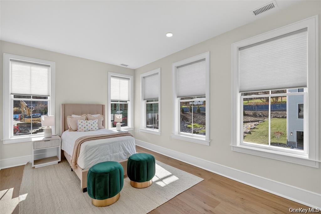 1818 Soundview Court, Yorktown Heights, NY 10598