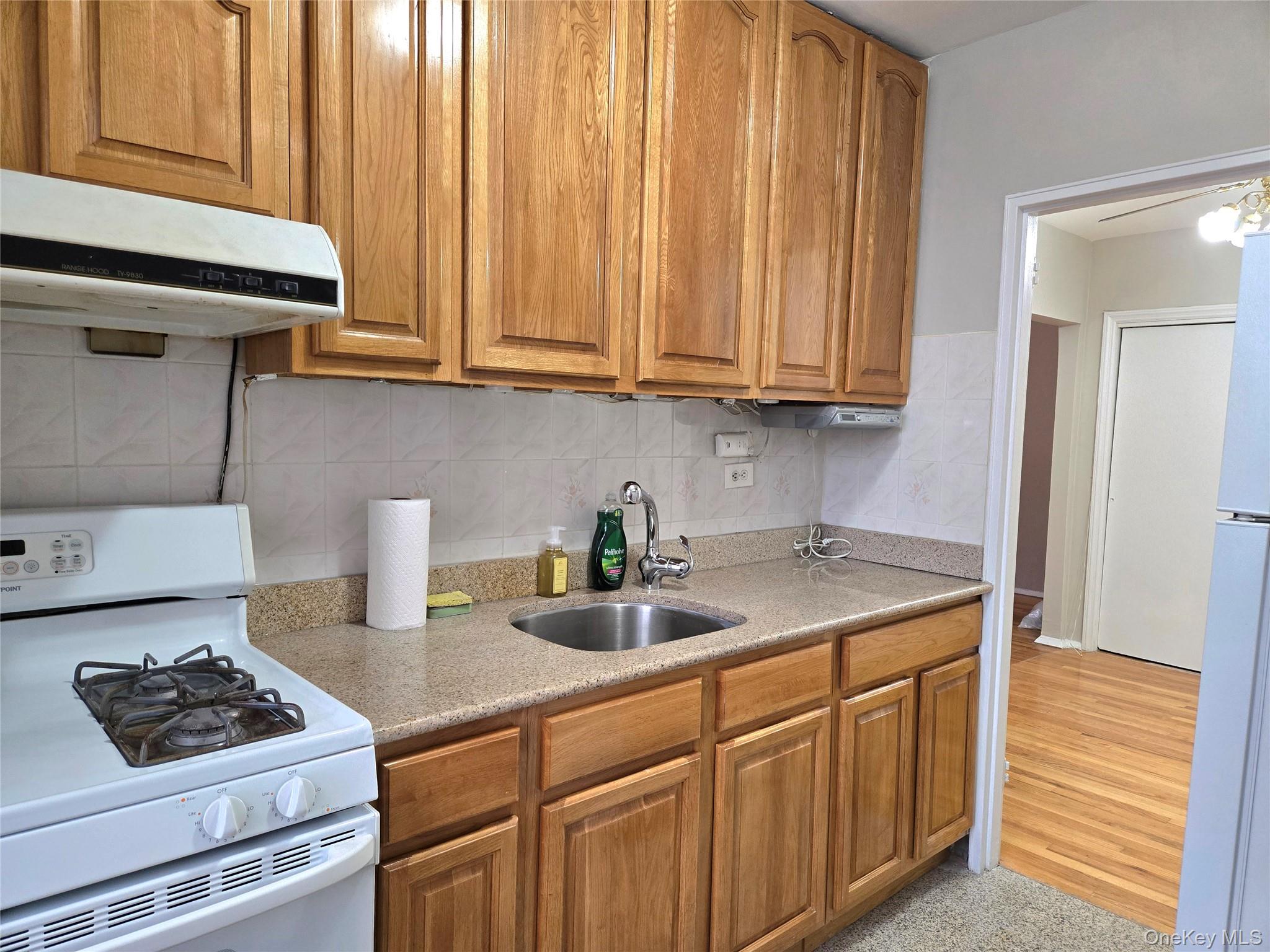 138-18 28th Road # 2F, Flushing, NY 11354