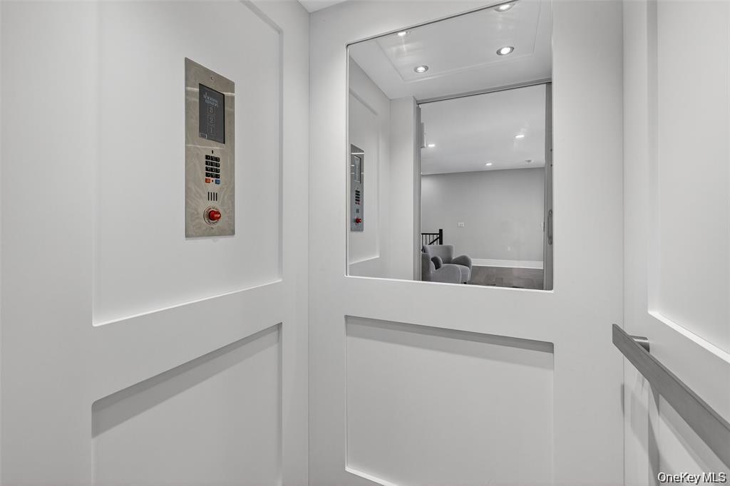 1820 Soundview Court, Yorktown Heights, NY 10598