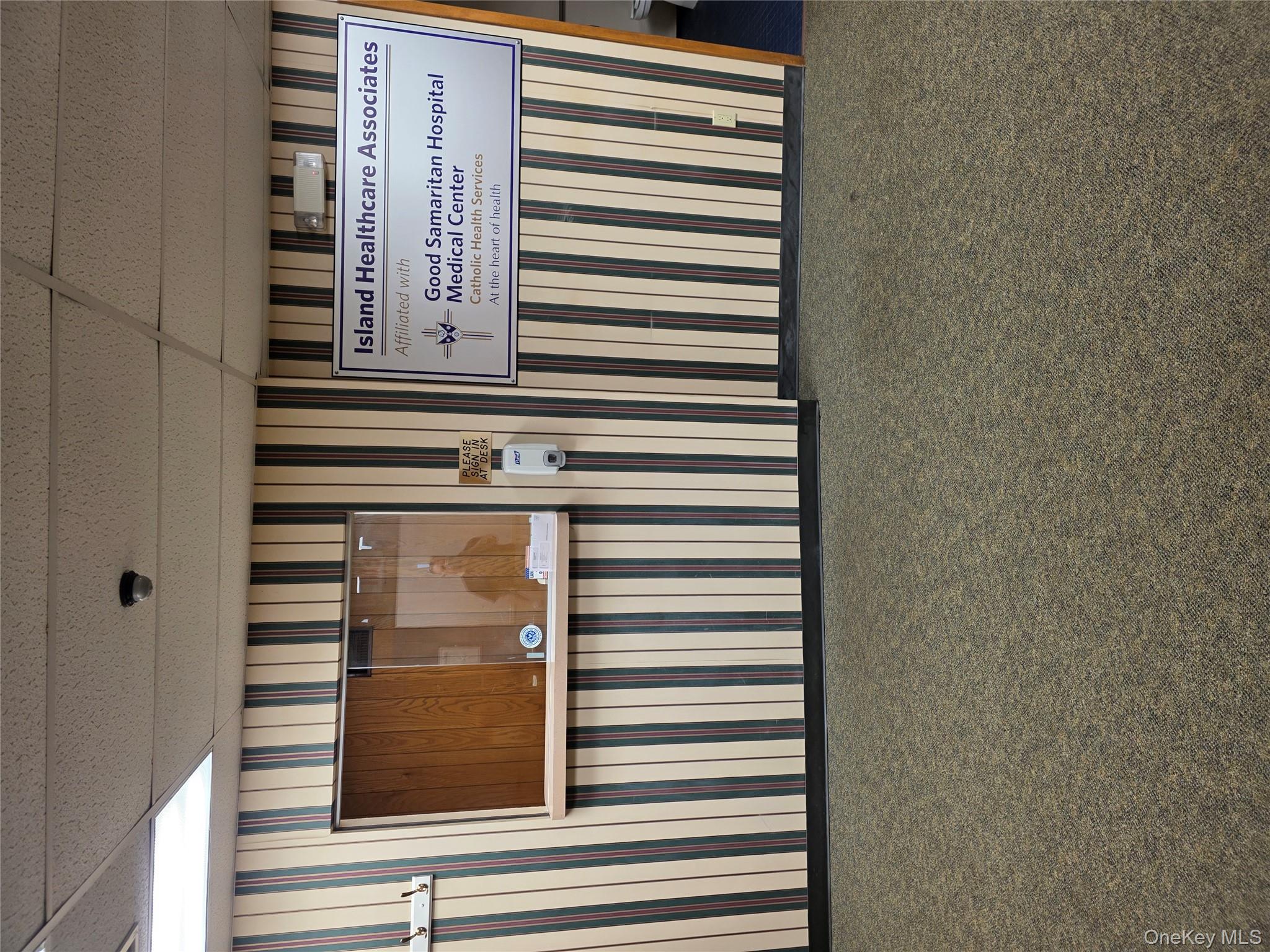 375 MAIN Street # 20, Bay Shore, NY 11706