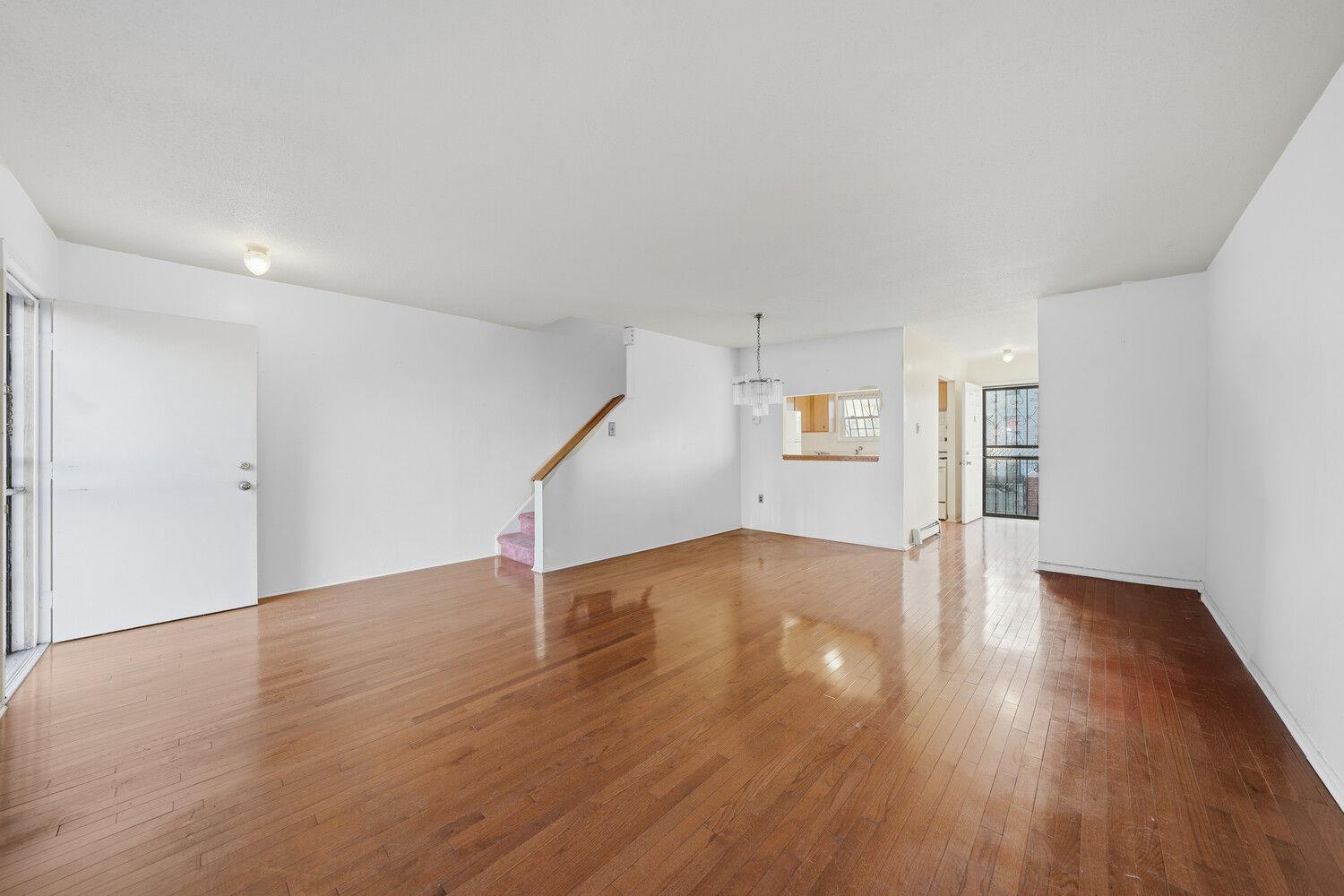 477 JEROME Street, Brooklyn, NY 11207