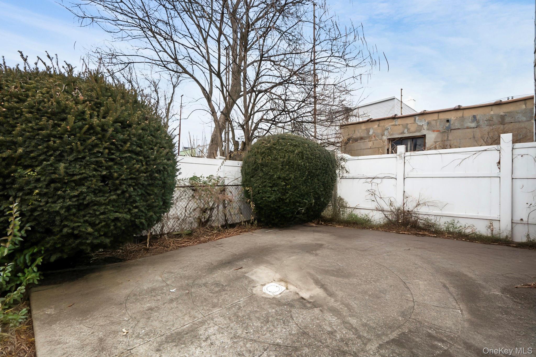 8911 Avenue M, Brooklyn, NY 11236