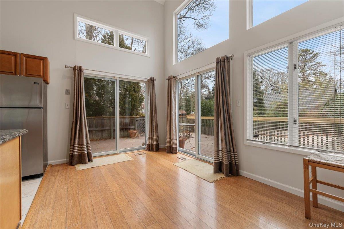 98 Squiretown Road, Hampton Bays, NY 11946