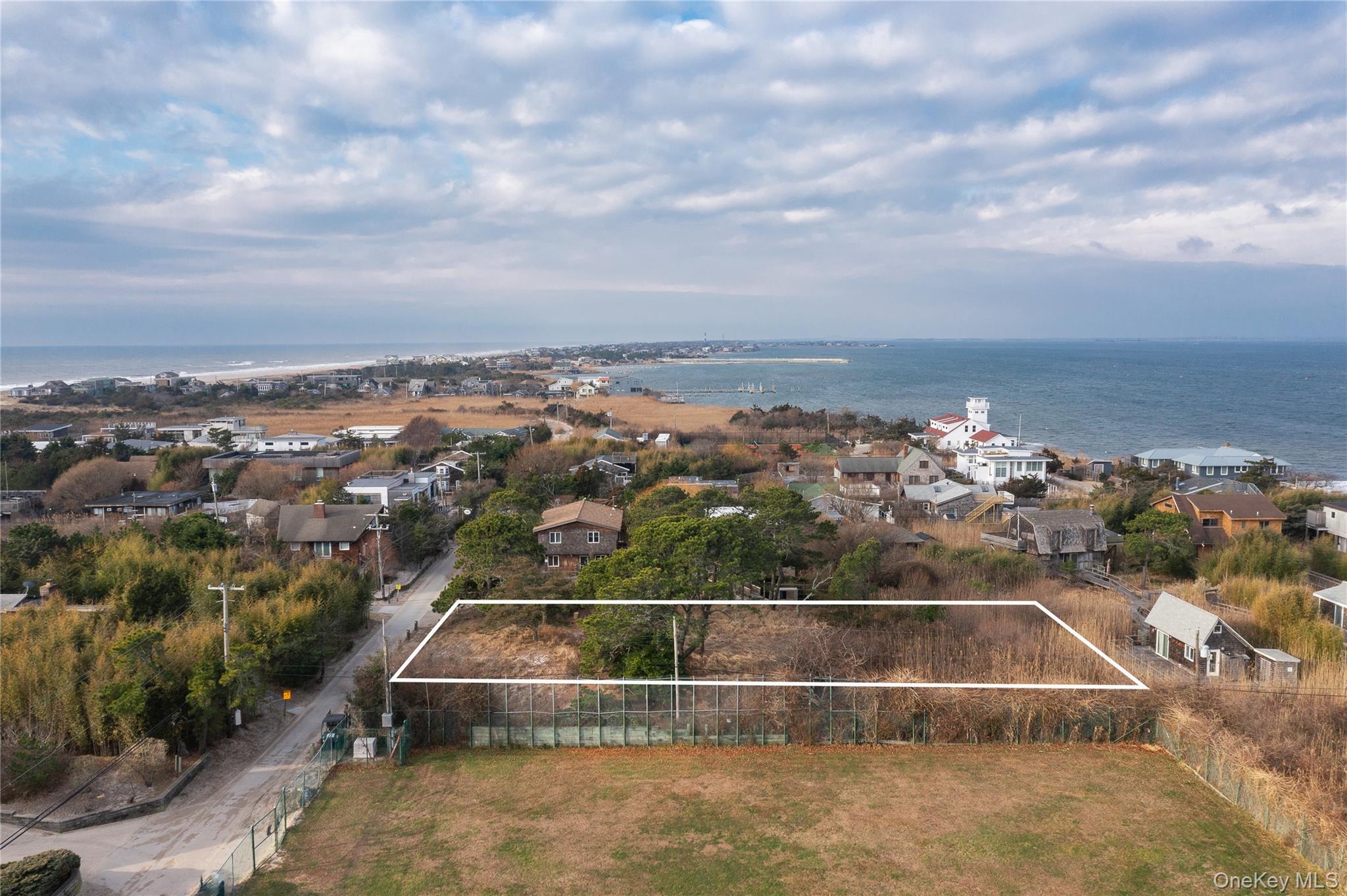 91 Clipper Roadway, Corneille Estates, NY 11770