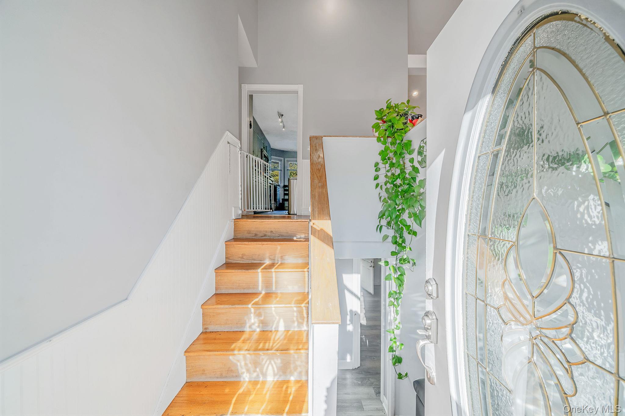 299 Seminole Street, Ronkonkoma, NY 11779