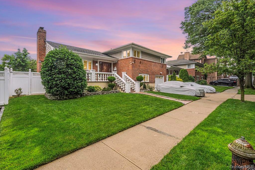 264-47 Grand Central Parkway, Flushing, NY 11362