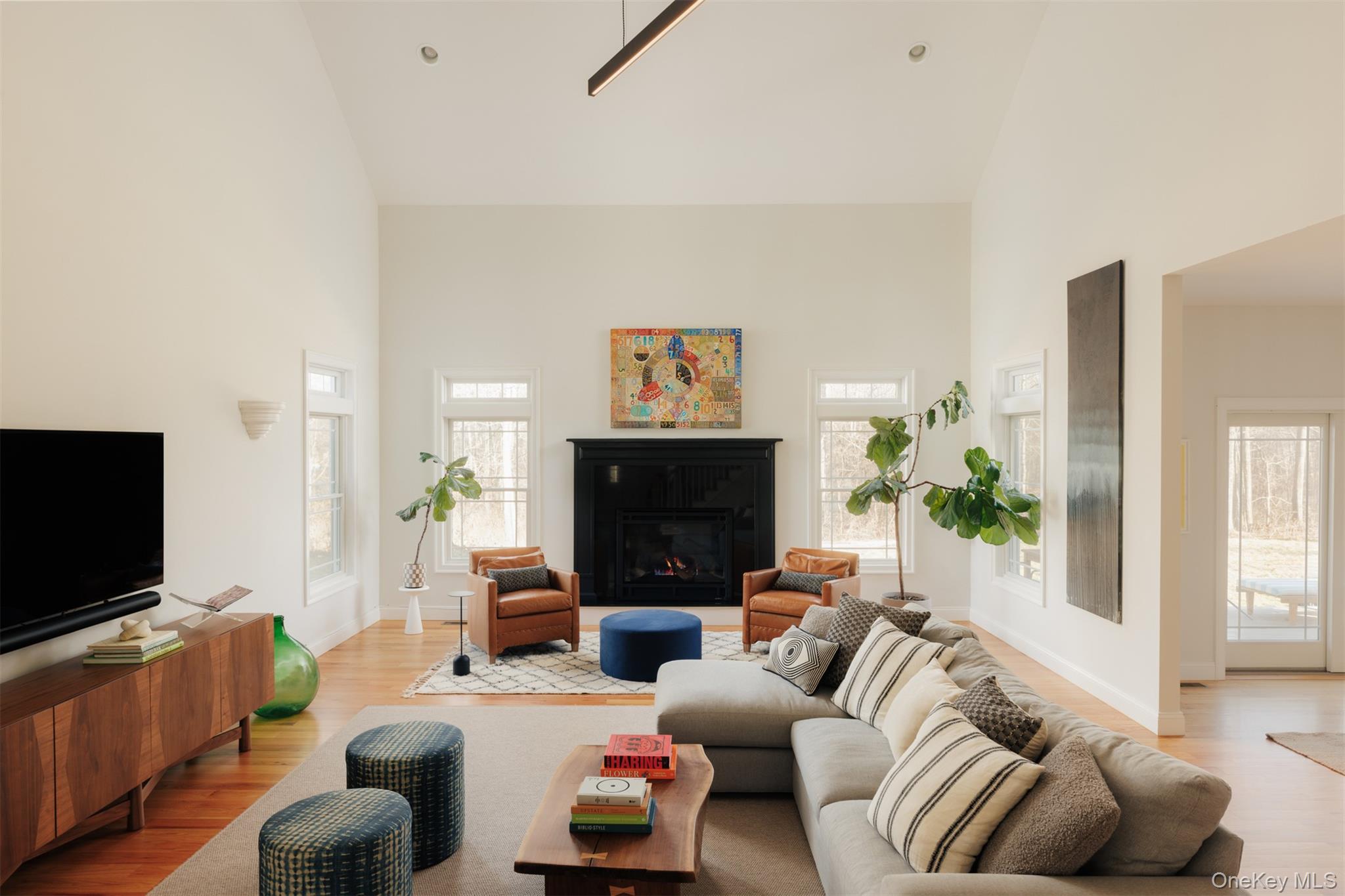 44 Will Tremper Drive, Rhinebeck, NY 12572