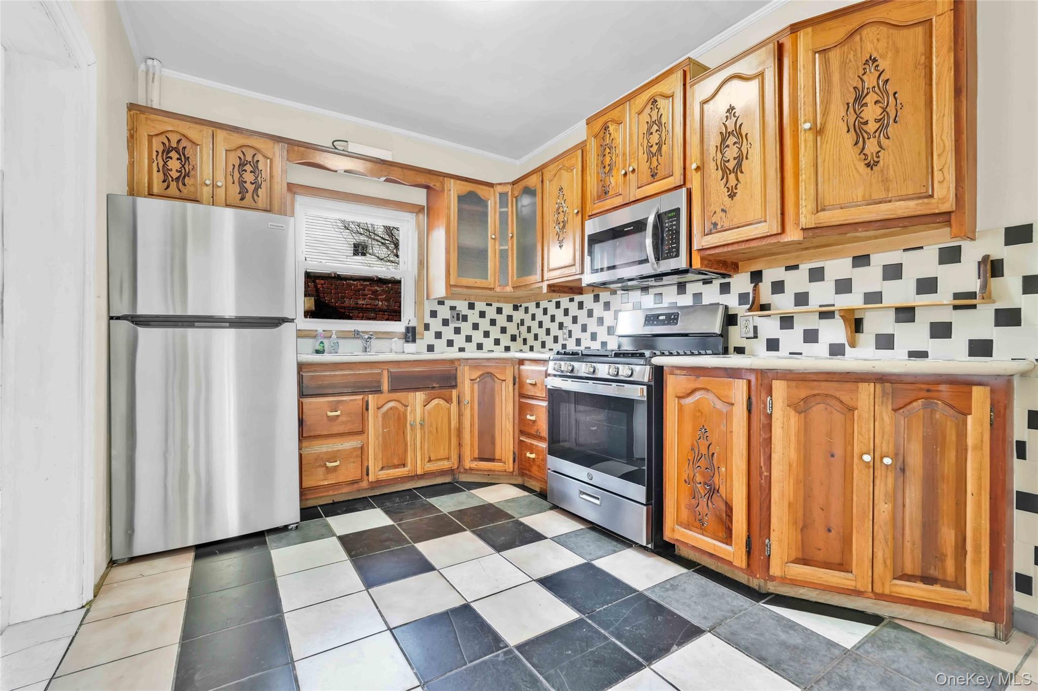 194 Crystal Street, Brooklyn, NY 11208