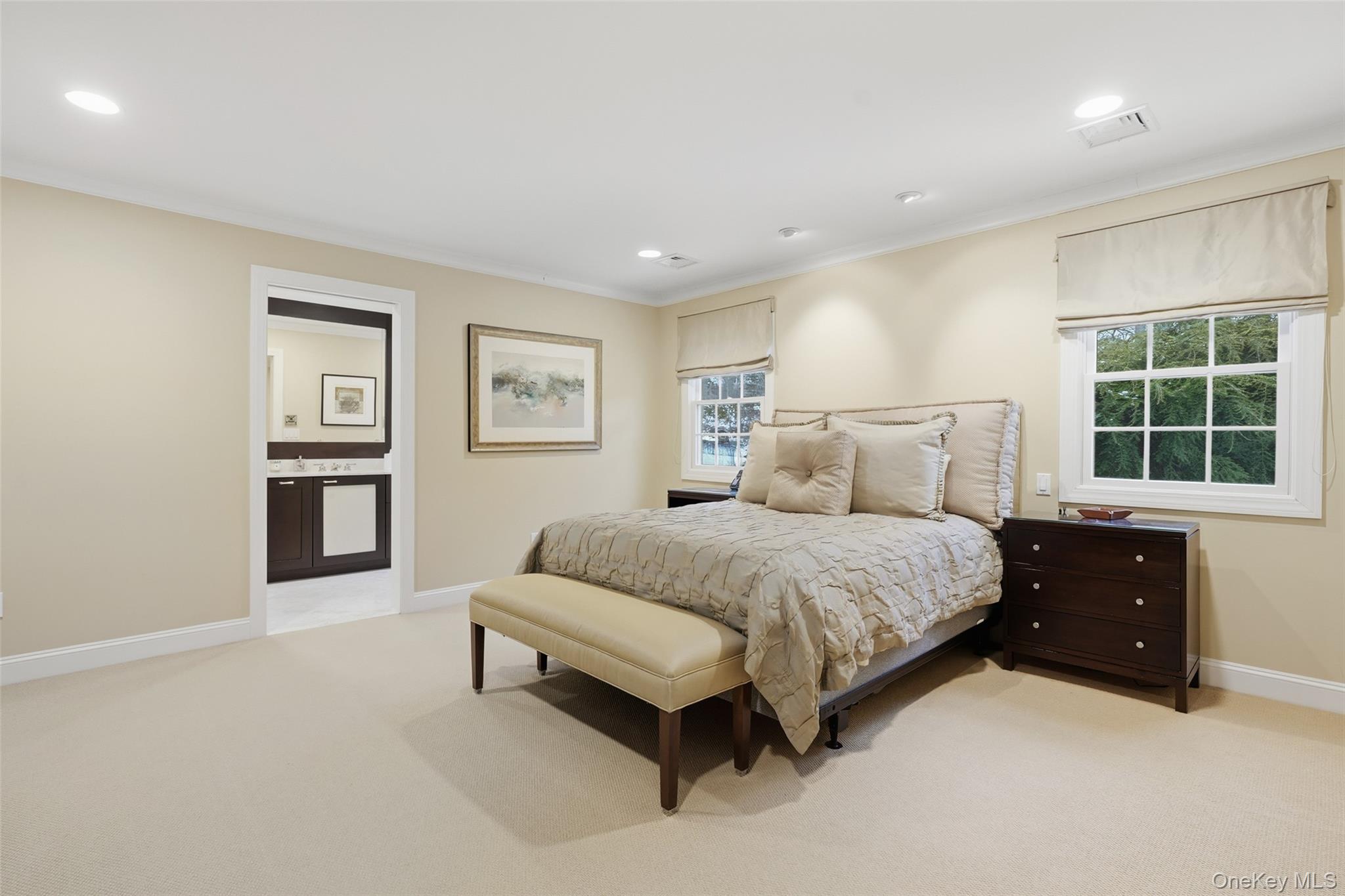 10 Oriole Place, Rye Brook, NY 10573