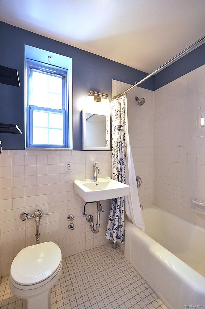 796 Bronx River Road # B67, Bronxville, NY 10708