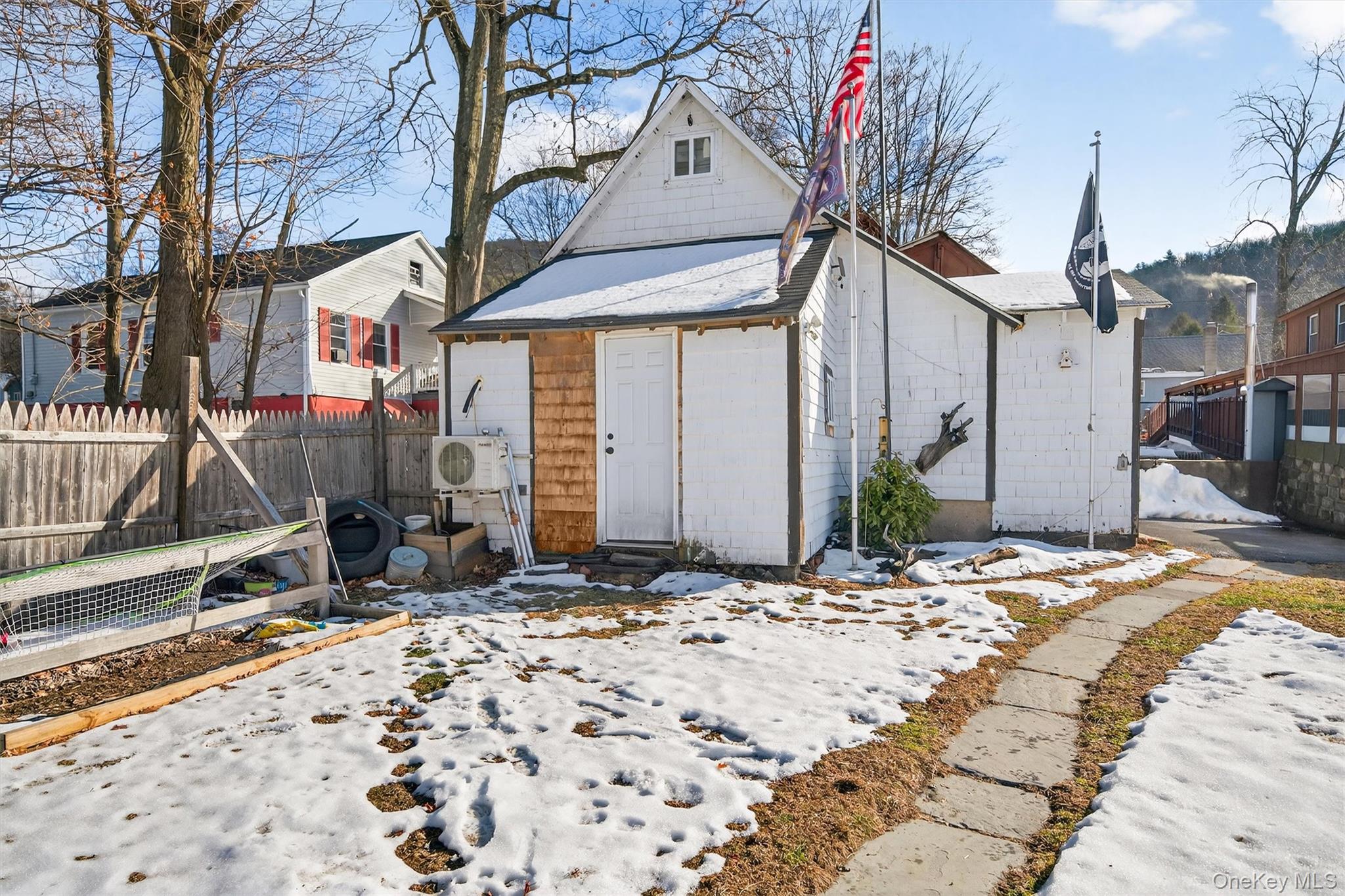 4 Chapel Street, Ellenville, NY 12428