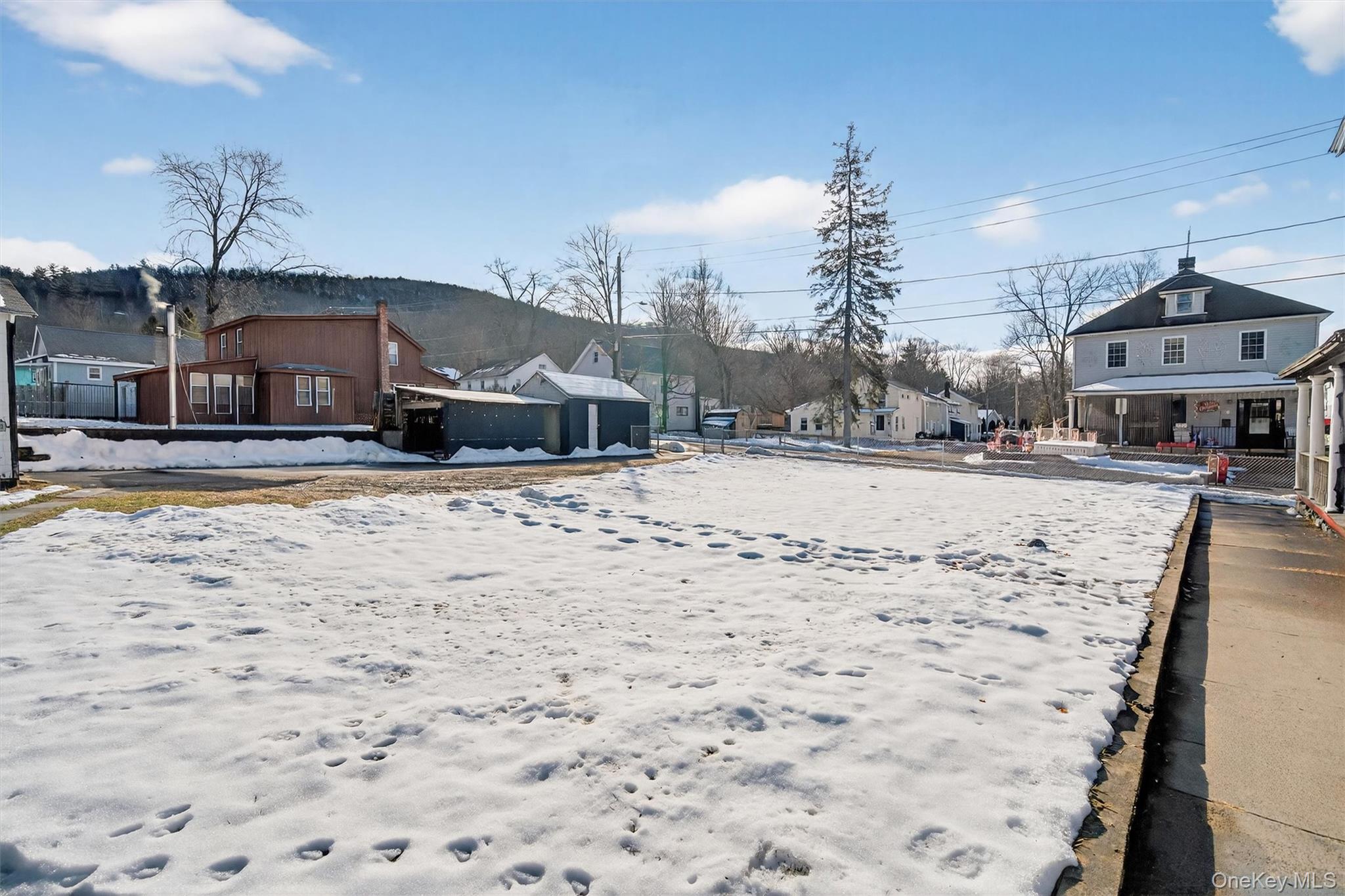 4 Chapel Street, Ellenville, NY 12428