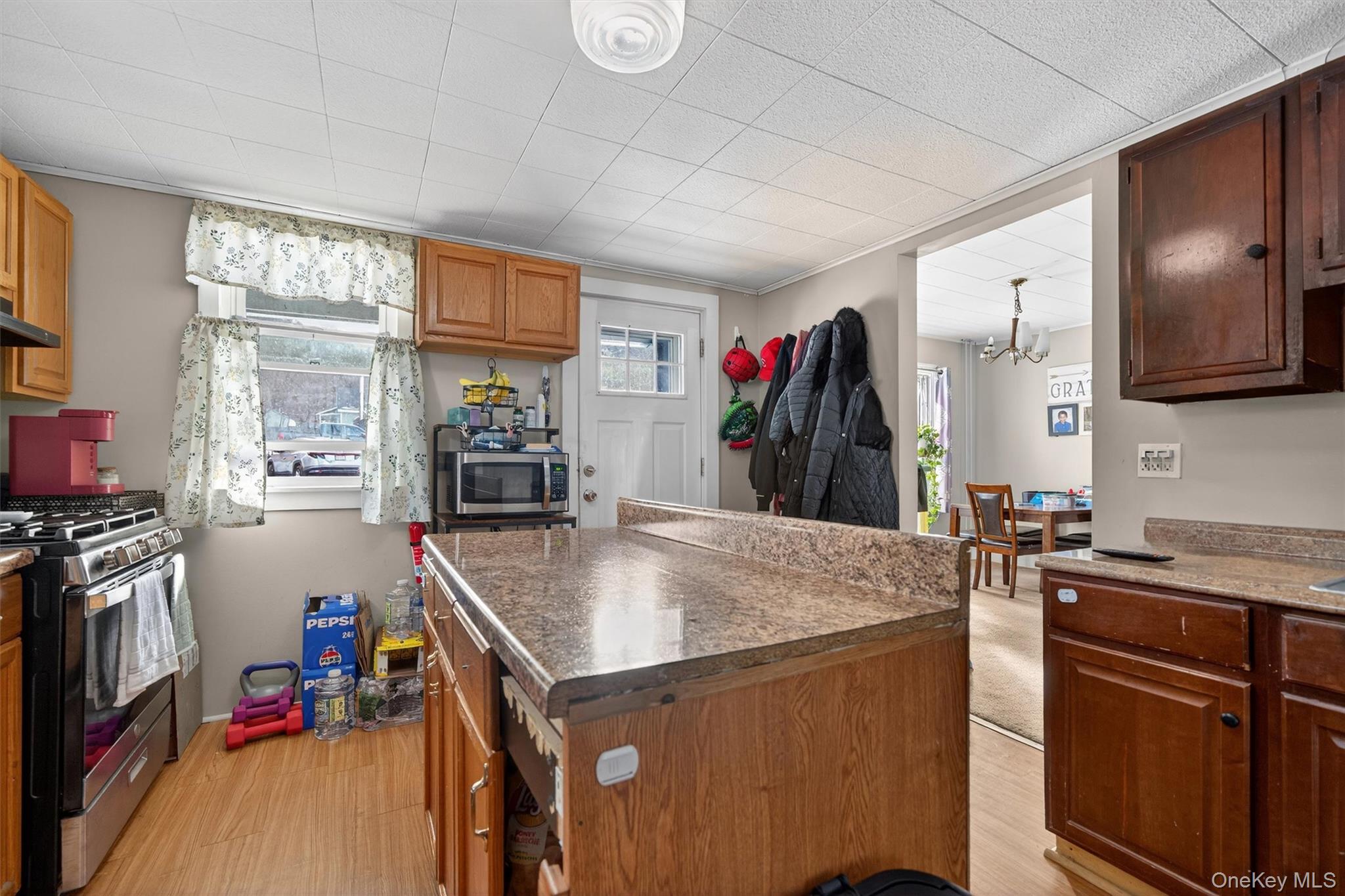 4 Chapel Street, Ellenville, NY 12428