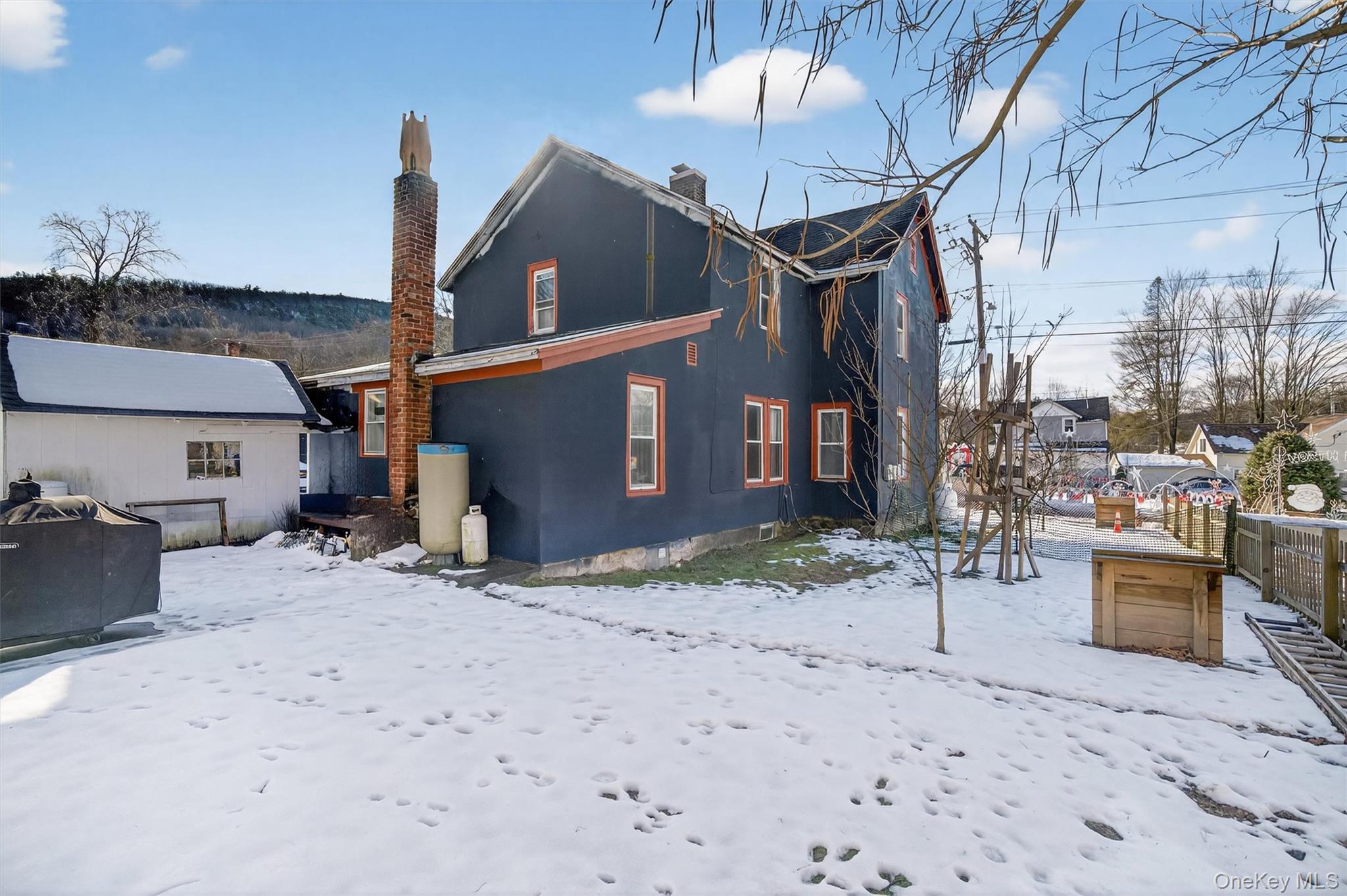 4 Chapel Street, Ellenville, NY 12428