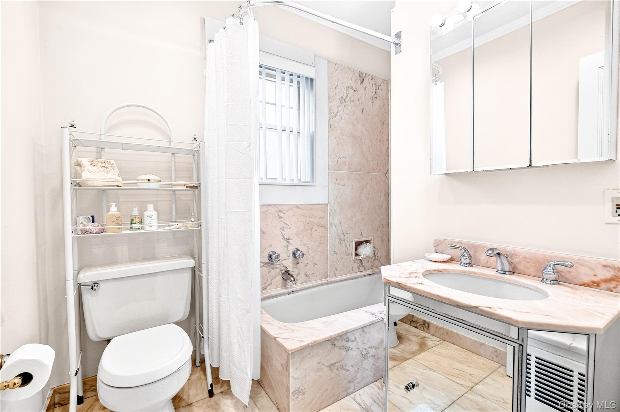 3334 Country Club Road, Bronx, NY 10465