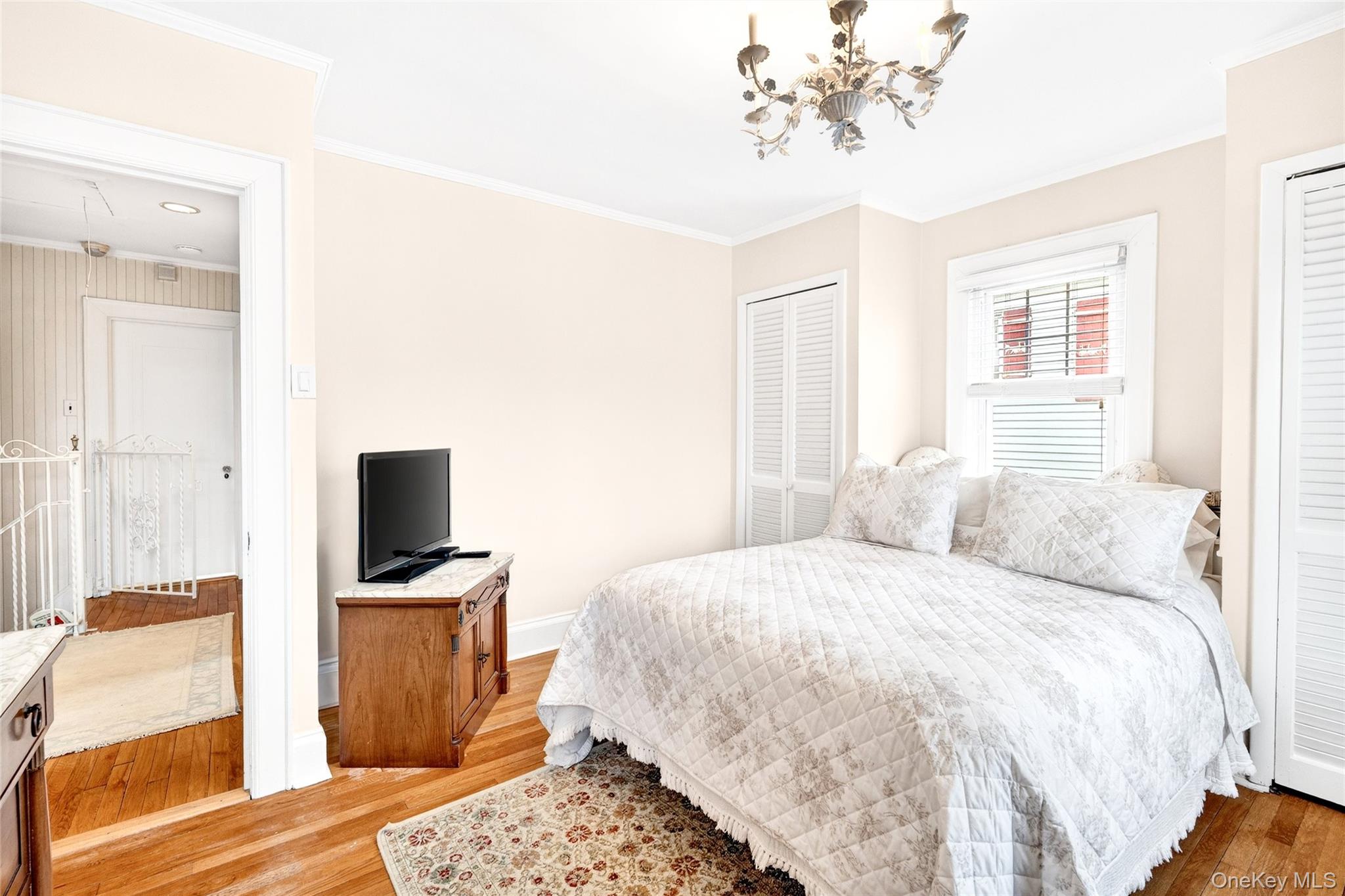 3334 Country Club Road, Bronx, NY 10465