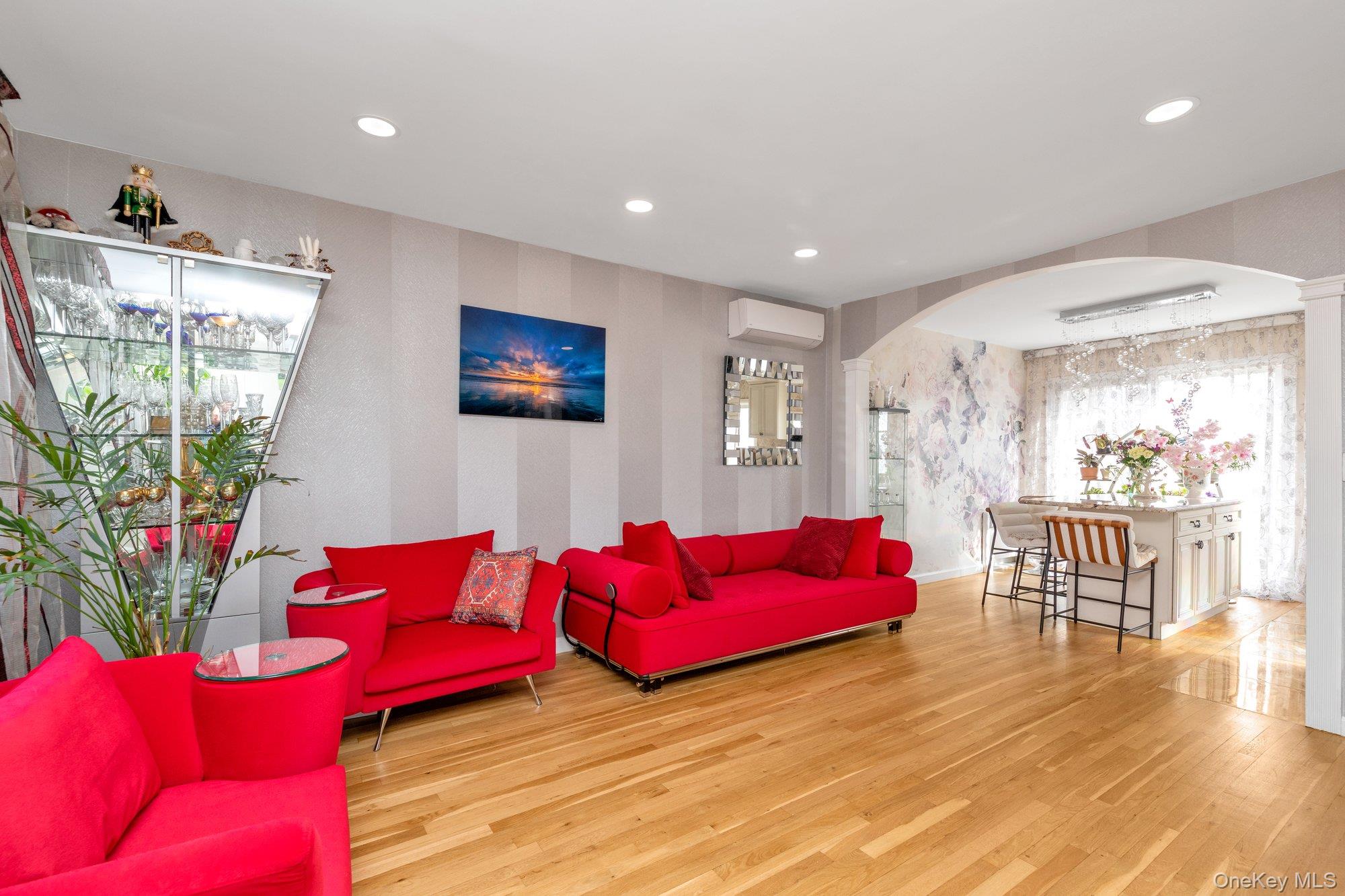 1815 Schermerhorn Street, Merrick, NY 11566