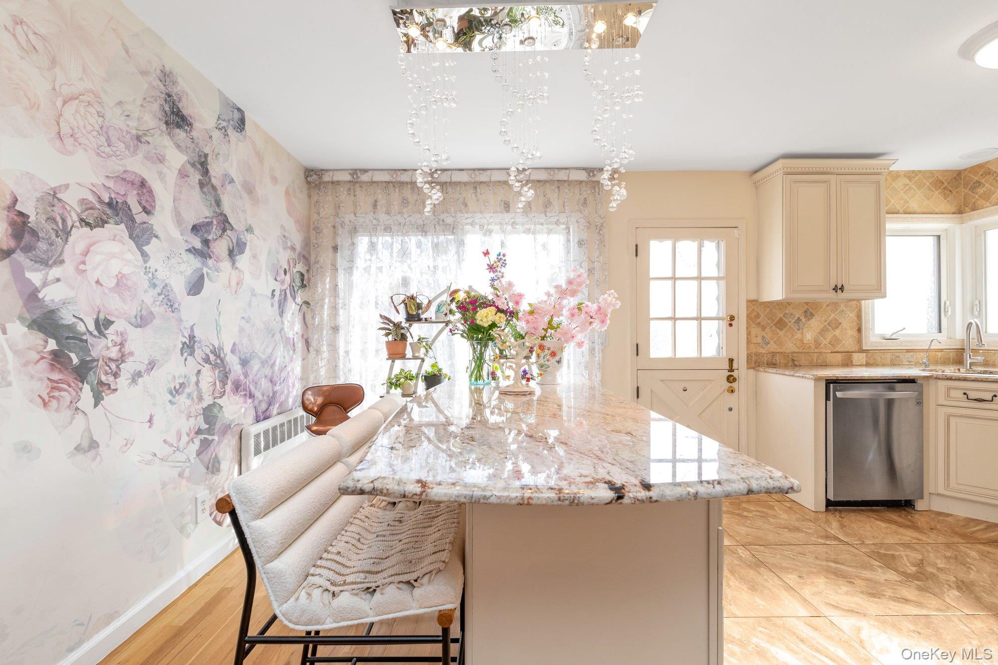 1815 Schermerhorn Street, Merrick, NY 11566