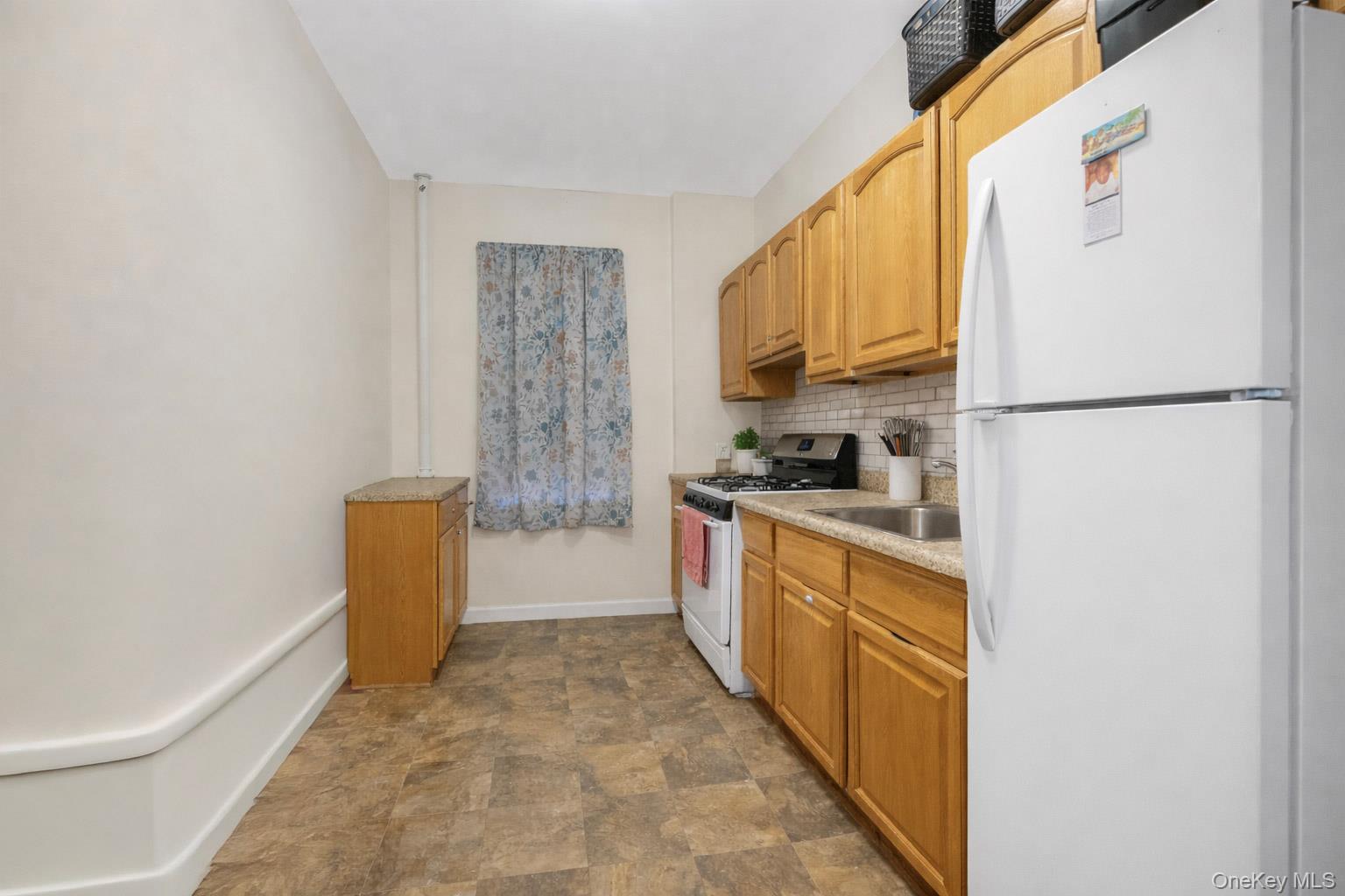 2445 Southern Boulevard, Bronx, NY 10458