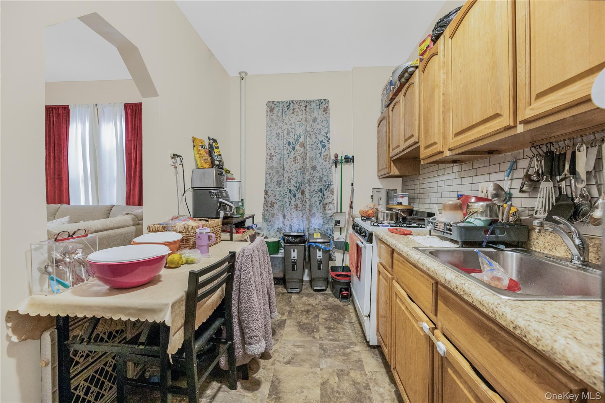 2445 Southern Boulevard, Bronx, NY 10458