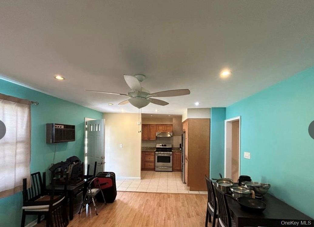 82-34 Langdale Street # 142A, Floral Park, NY 11040