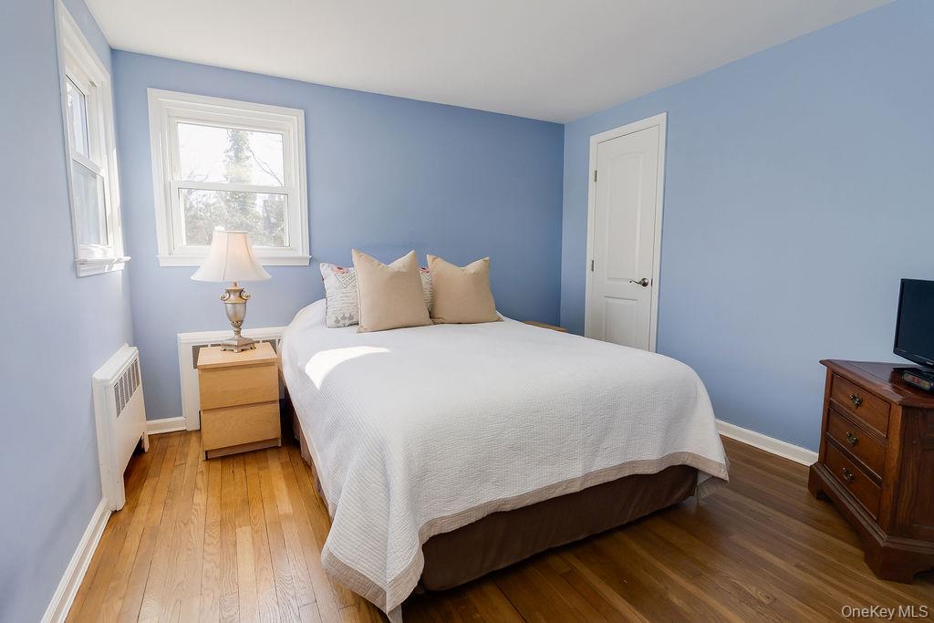 4 Conscience Bay Road, Setauket, NY 11733