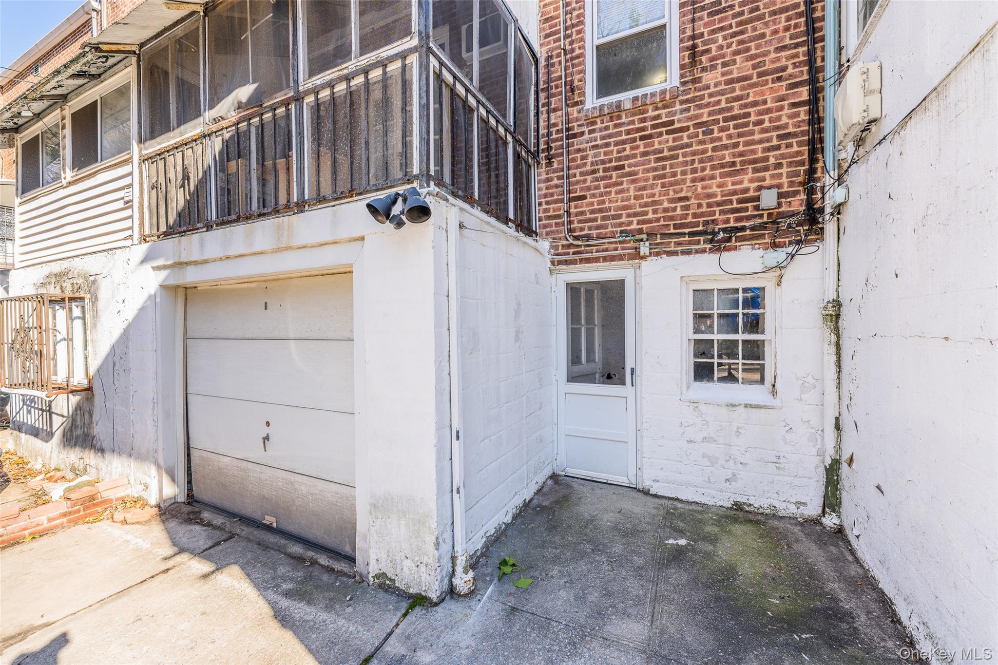 5244 79th Street, Elmhurst, NY 11373