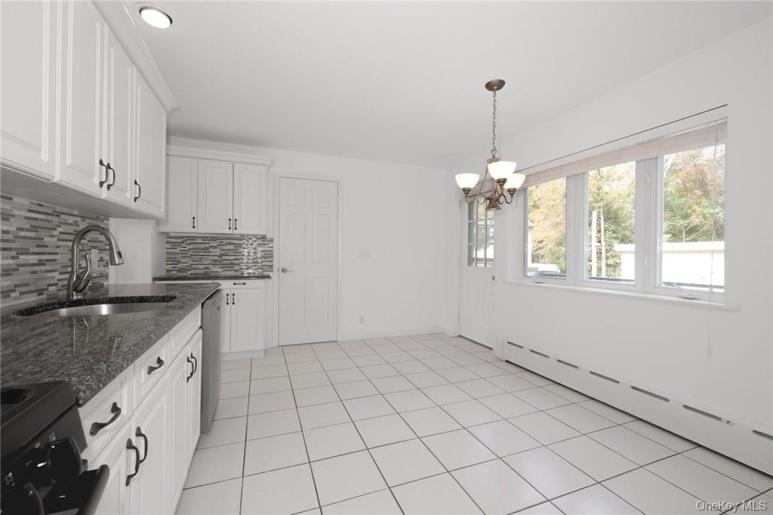 28 School Street, Armonk, NY 10504