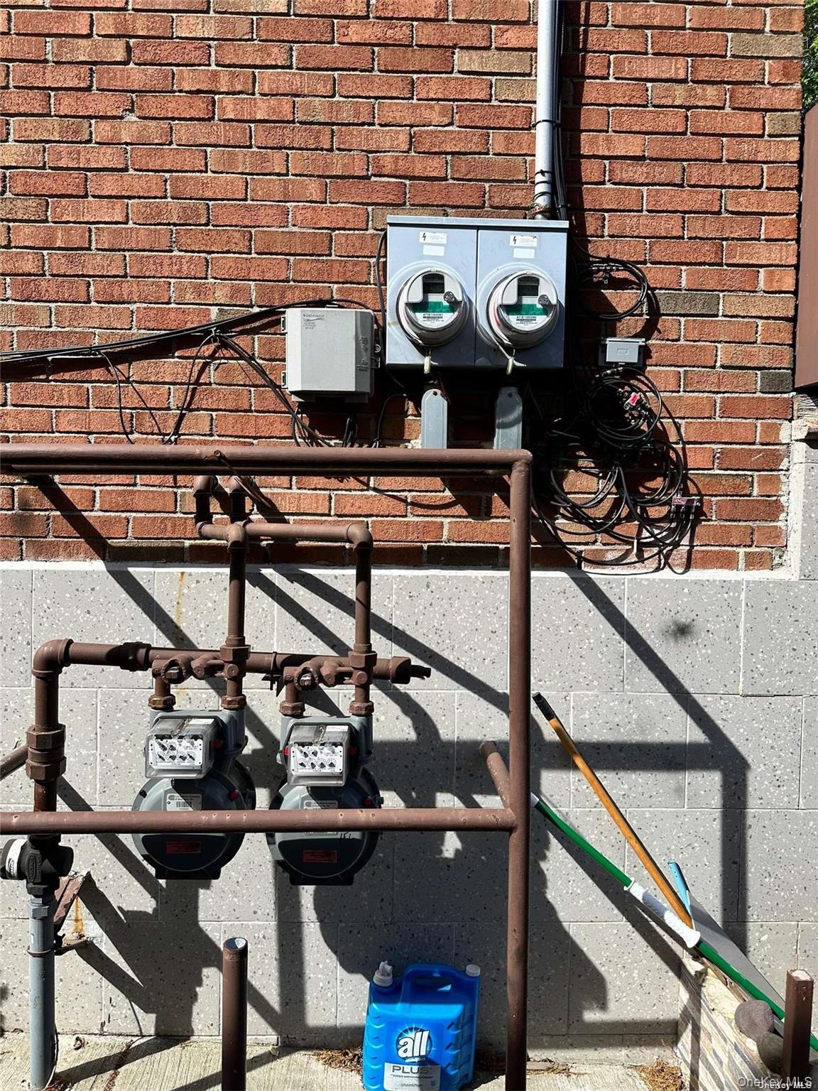 137-42 Geranium Avenue, Flushing, NY 11355