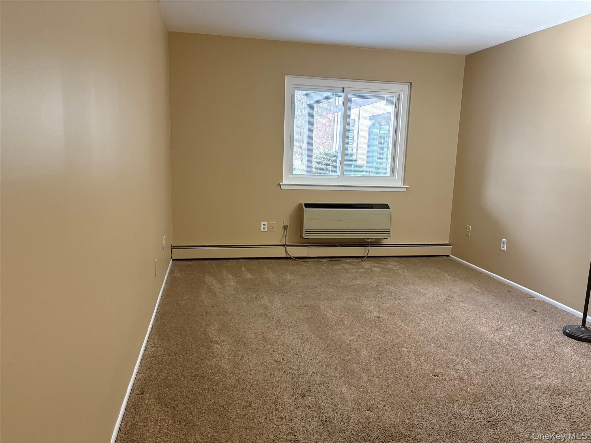 1 Loudon Drive # 9, Fishkill, NY 12524